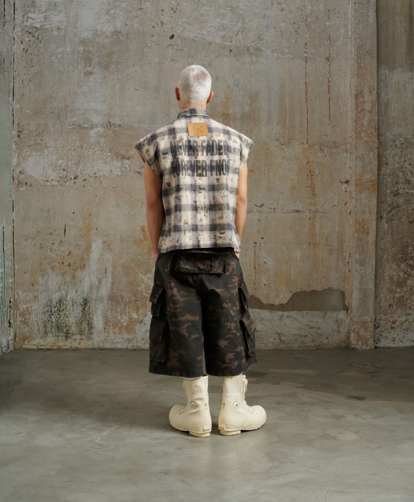 Tbc5 - "Fnos" Bat Cut Caro Shirt - Beige