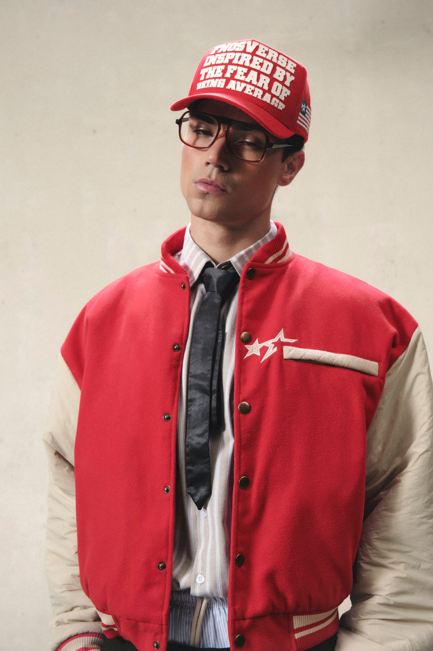 hw5-us-average-trucker-hat-red fnos astoud