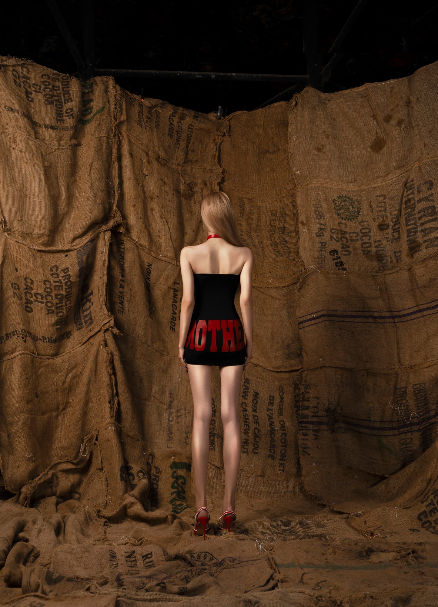 black-mother-printed-strapless-dress tatichu astoud