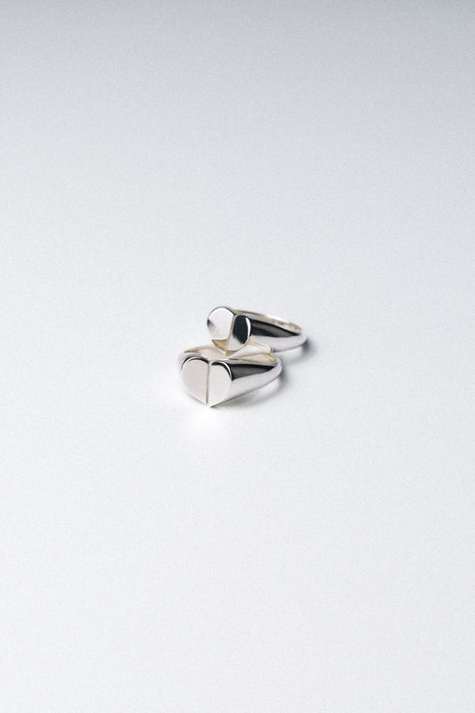 loveless-signet-ring-JELLYFISH
