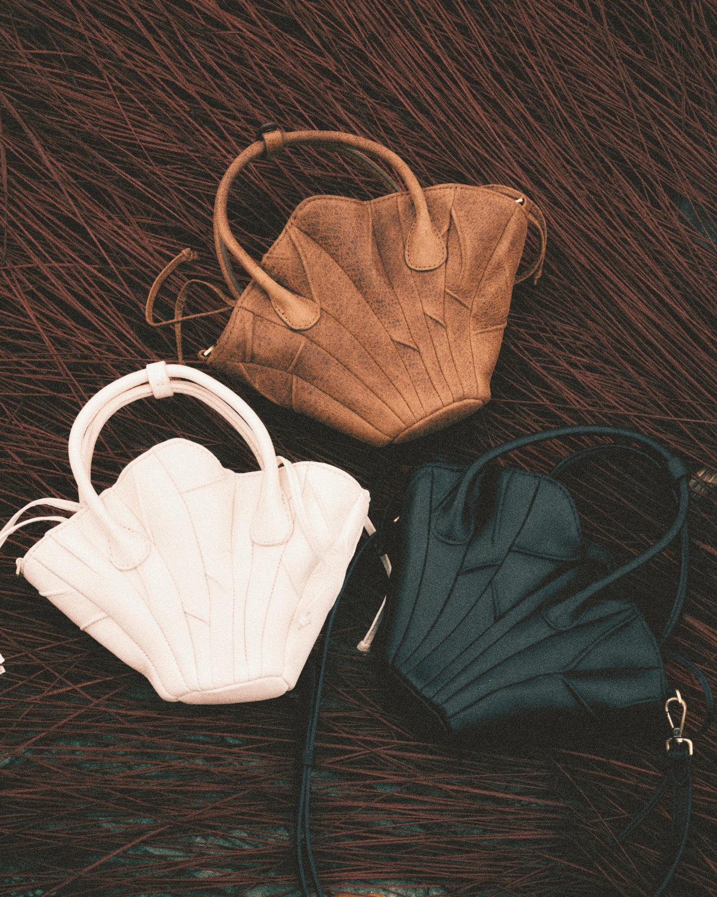 Sac en cuir Hun Đúc