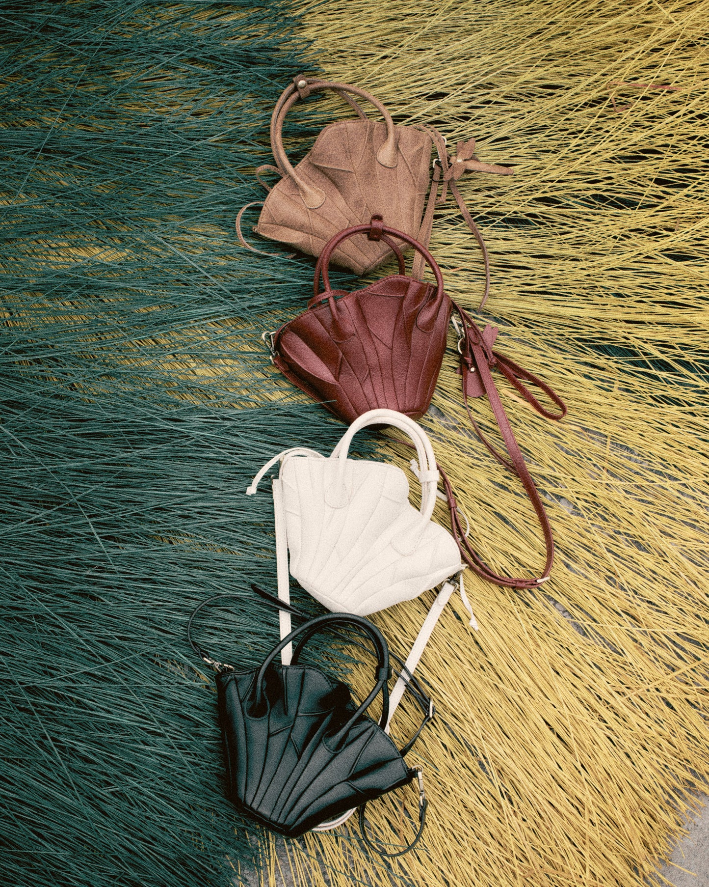 Sac en cuir Hun Đúc