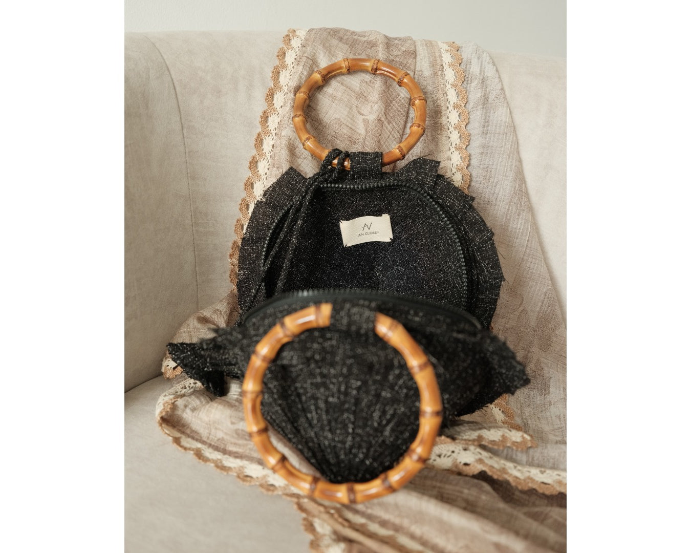 black-non-la-tweed-bag an heritage astoud
