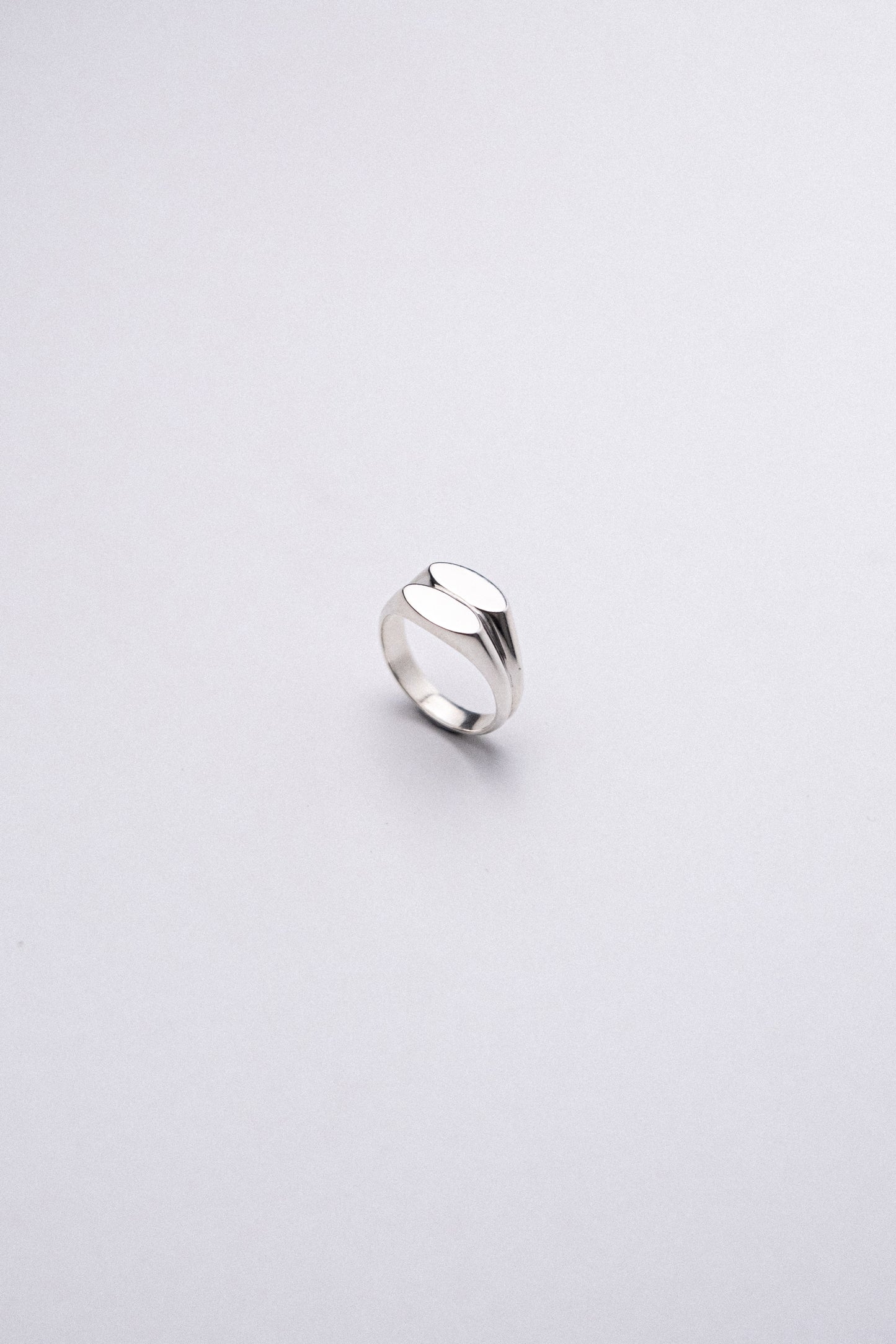 two-faced-signet-ring-JELLYFISH