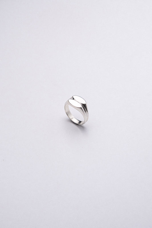 two-faced-signet-ring-JELLYFISH
