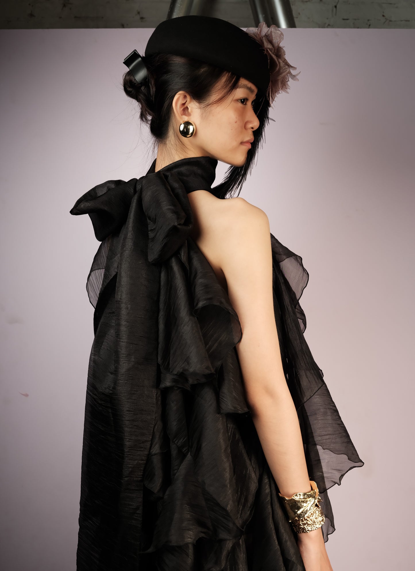 dap-diu-chiffon-ruffle-gown an heritage astoud