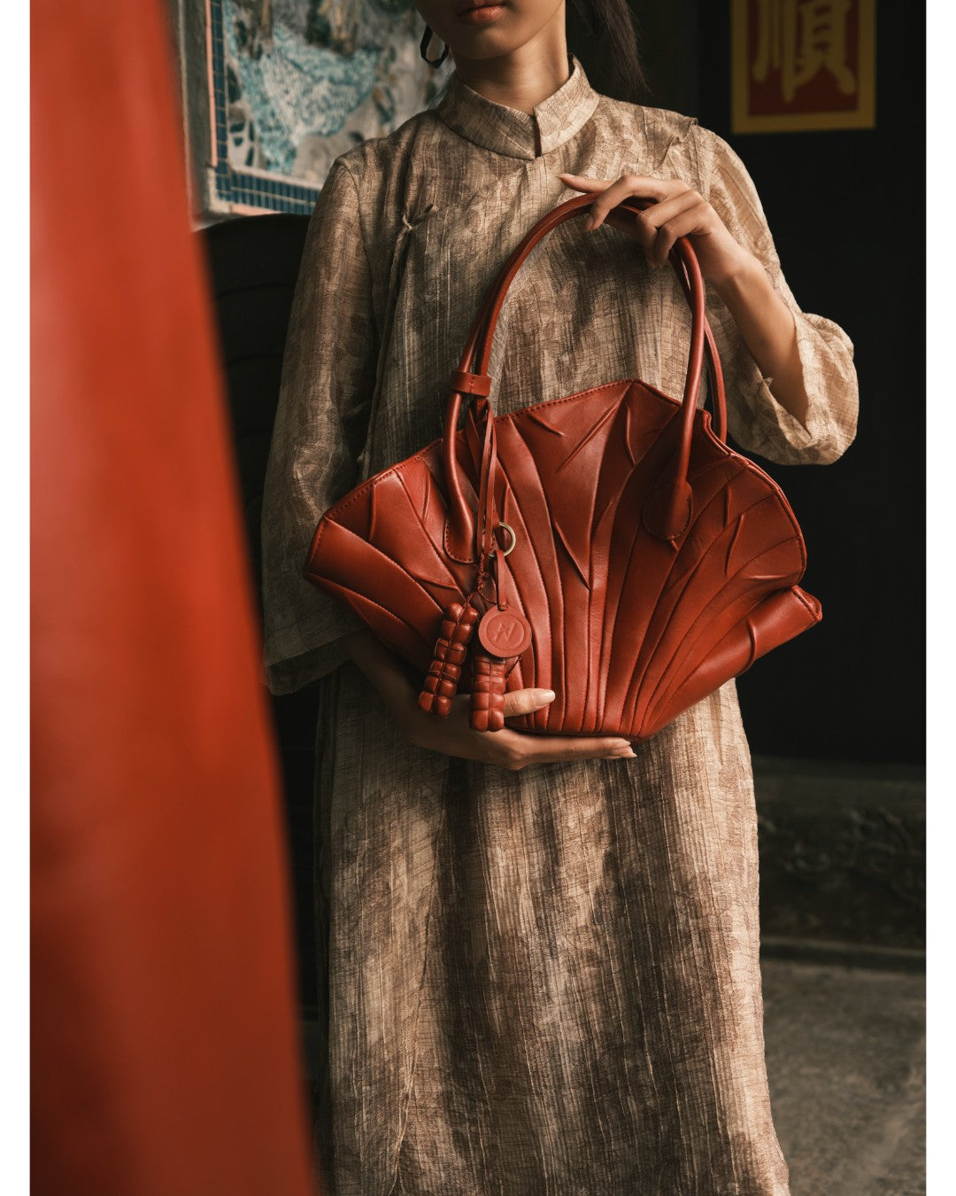 bordeaux-red-dried-lotus-leaves-leather-bag an heritage astoud