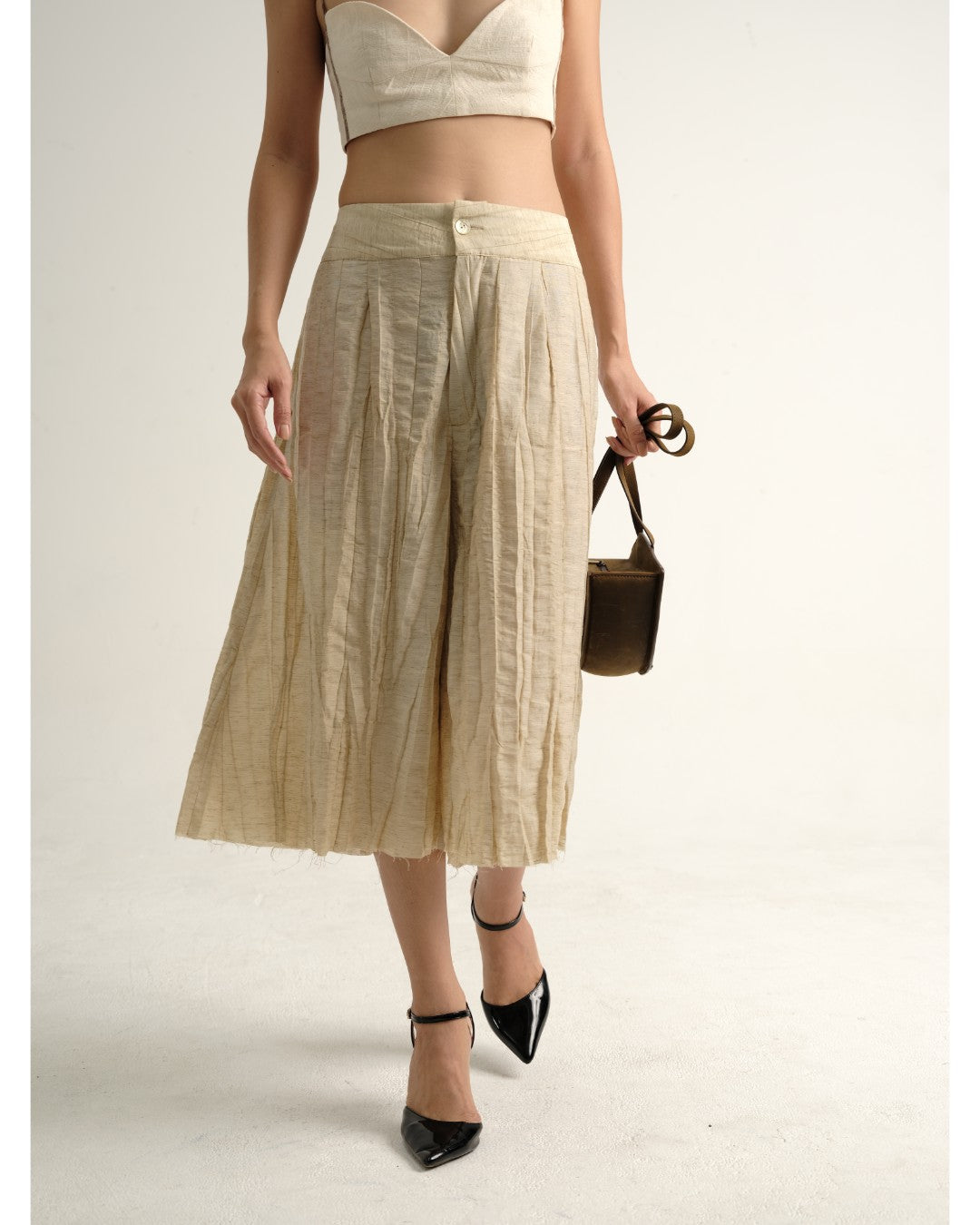 cream-chay-dong-culottes-wide-leg-pants an heritage astoud