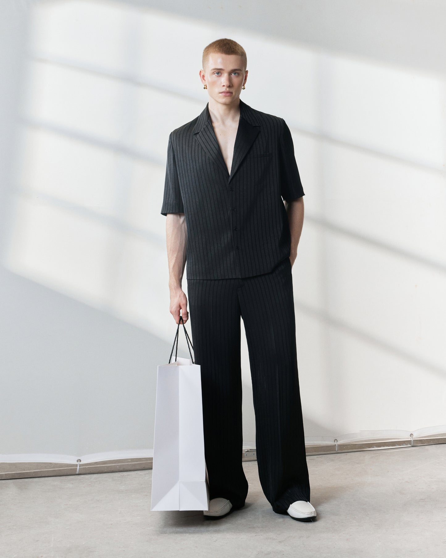 s25-mens-black-pinstriped-silk-pants fortythree astoud