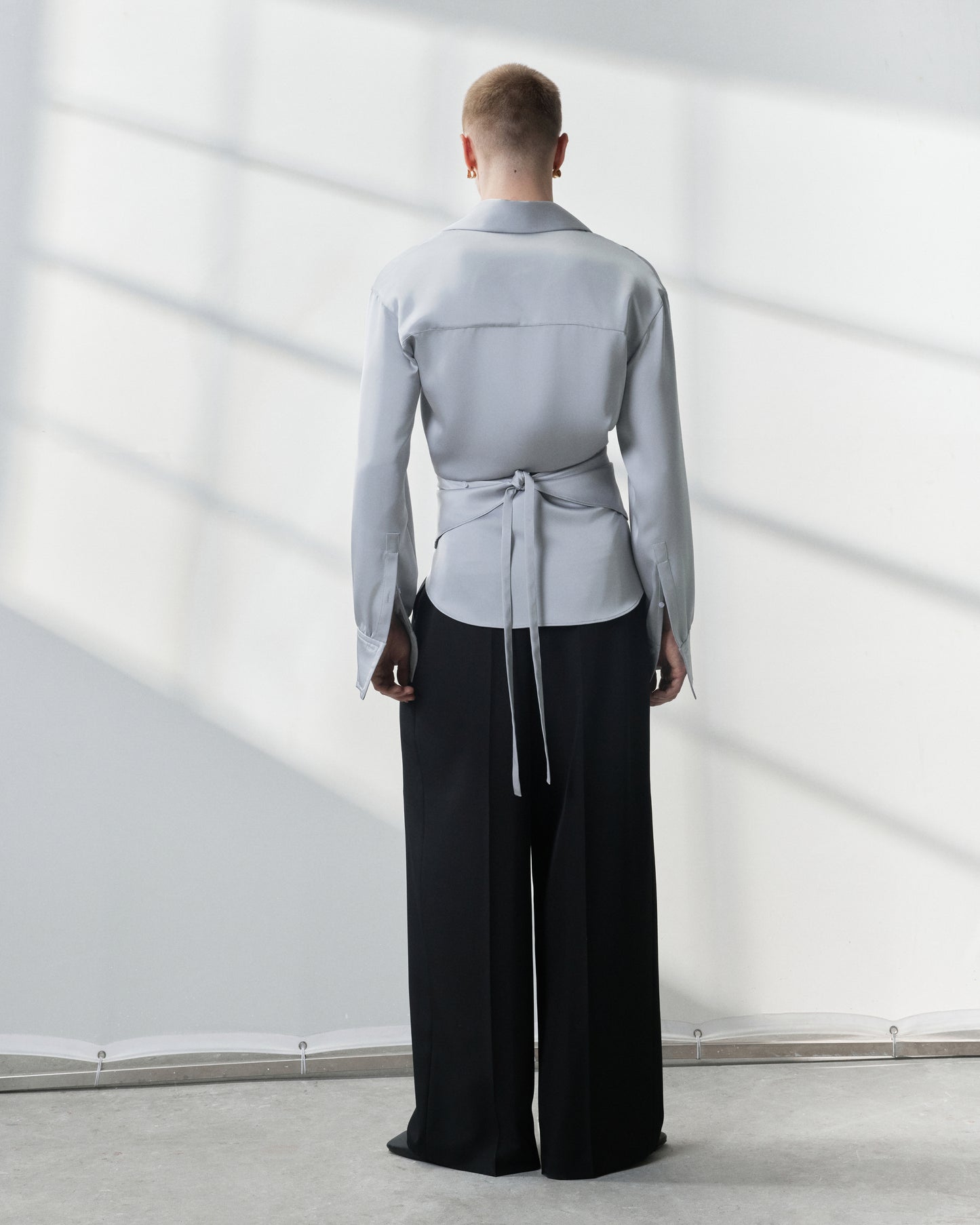 s25-mens-silver-silk-draped-shirt fortythree astoud