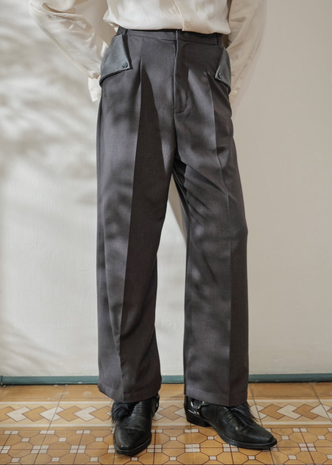 Layered-Pocket Trousers