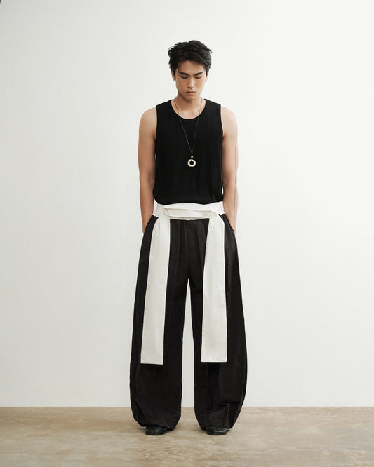 Black Harago Pleats Pants