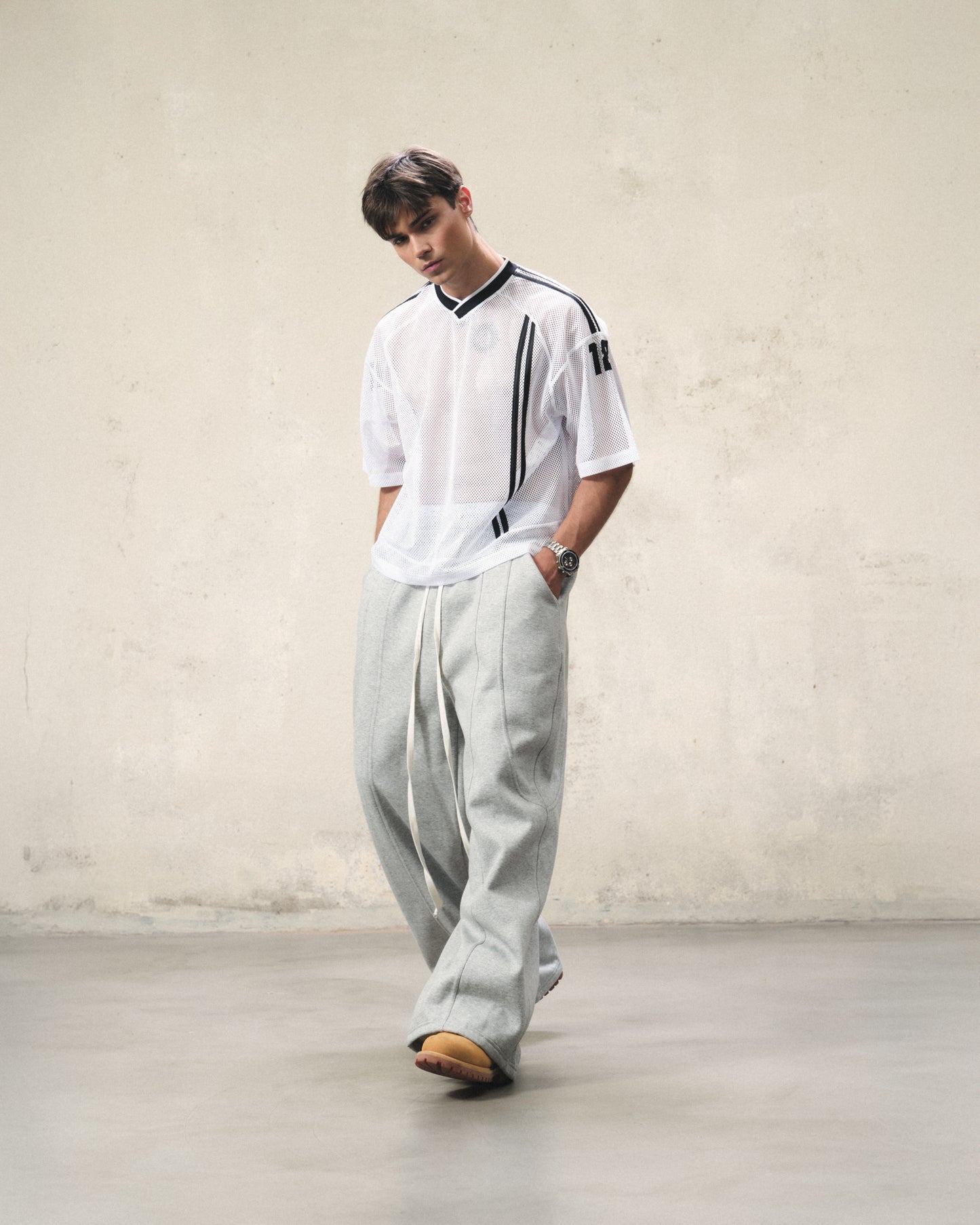 js10-18-mesh-jersey-tee-white fnos astoud