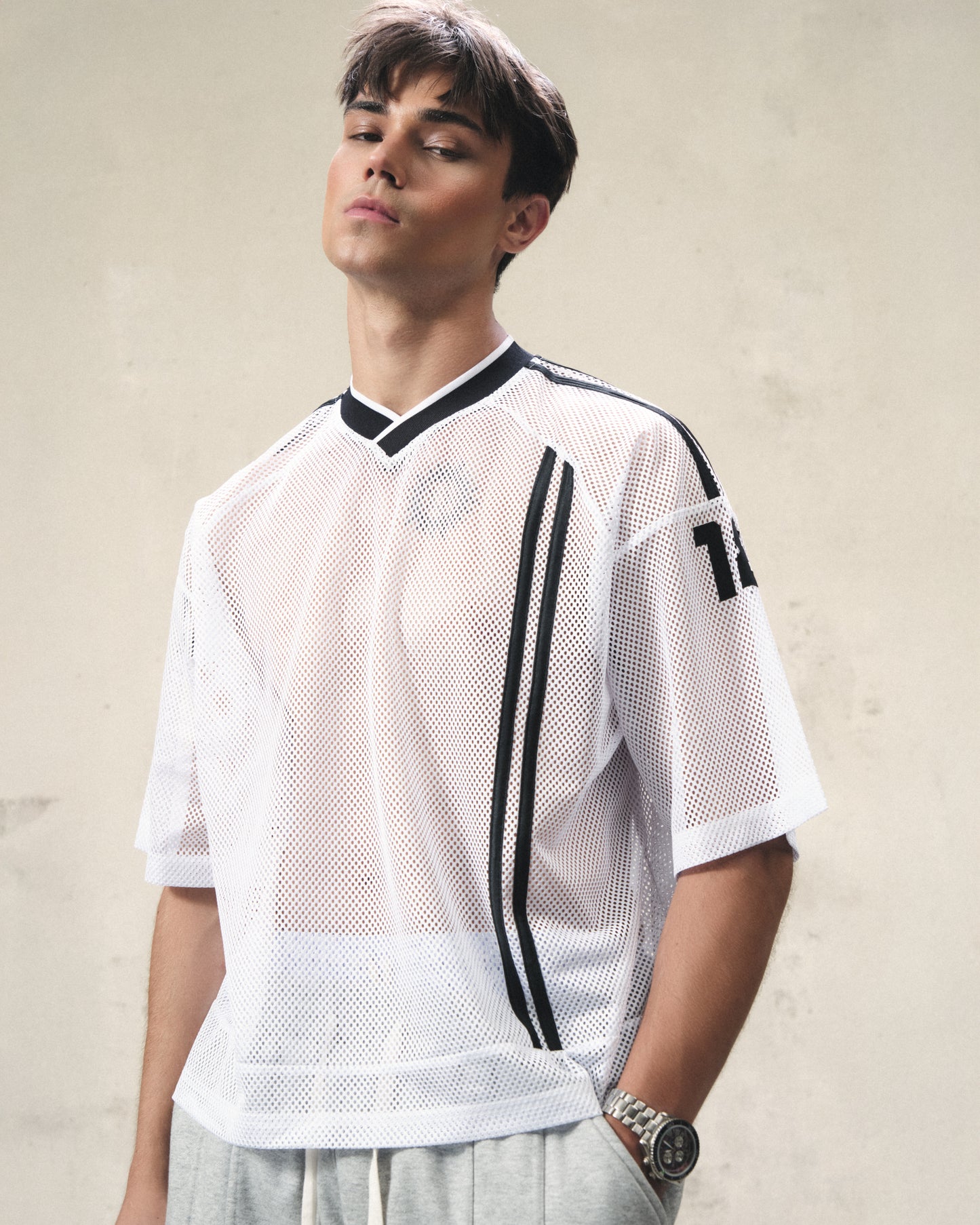 js10-18-mesh-jersey-tee-white fnos astoud