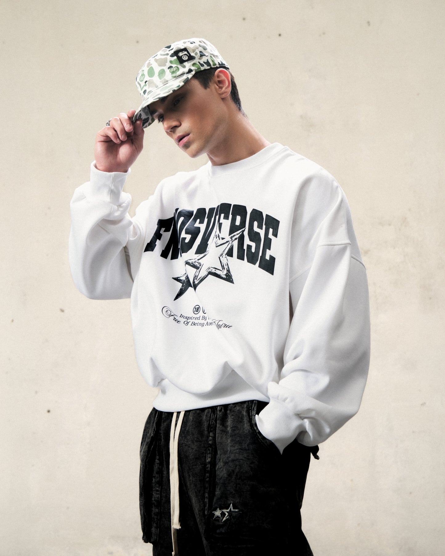 sw14-average-sweater-white fnos astoud