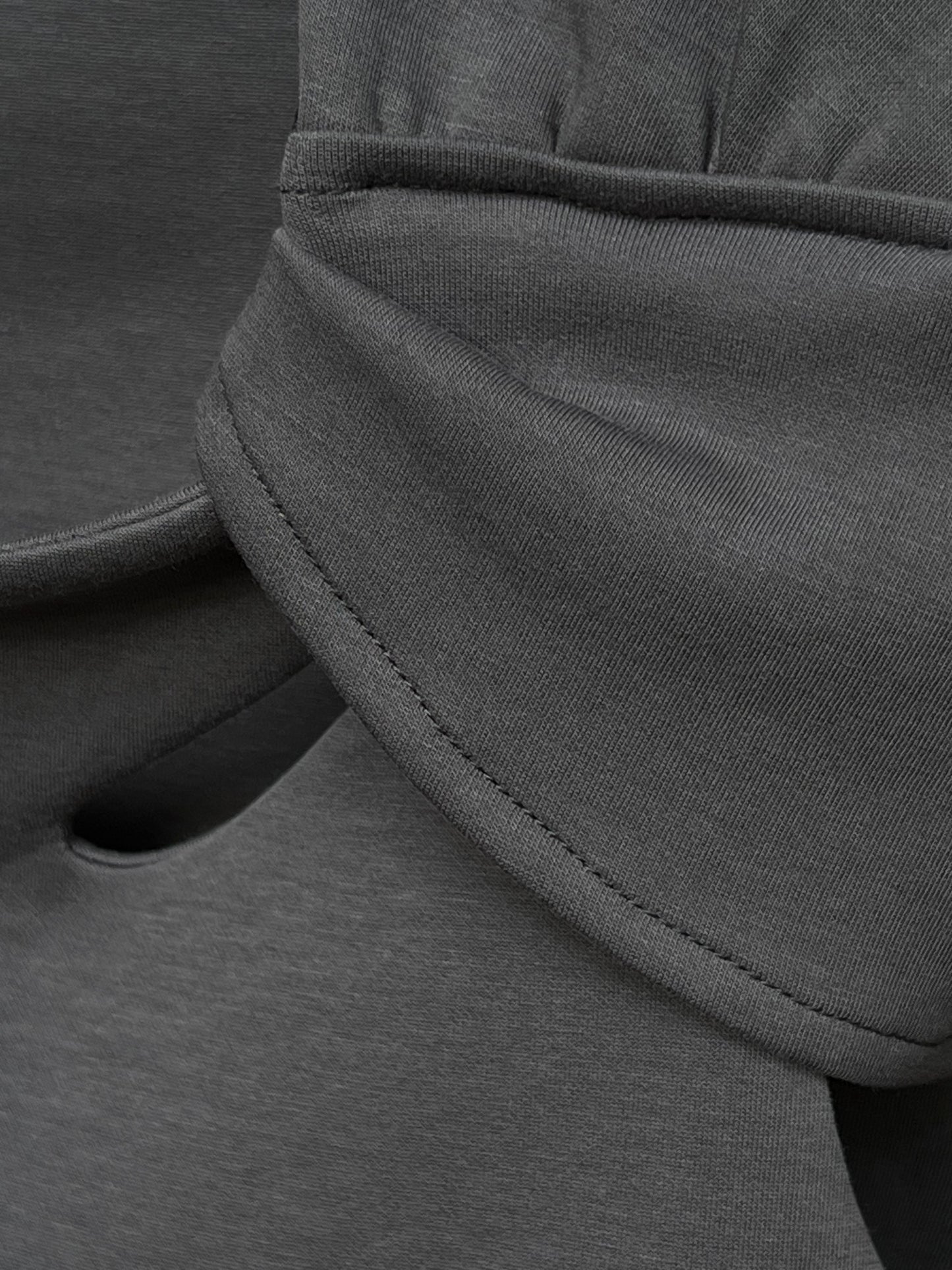 vấn-vương-shirt profilemomo astoud