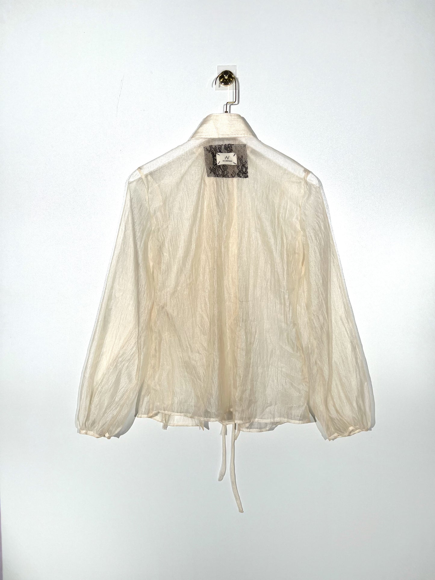 cream-phấn-sương-chiffon-blouse an heritage astoud