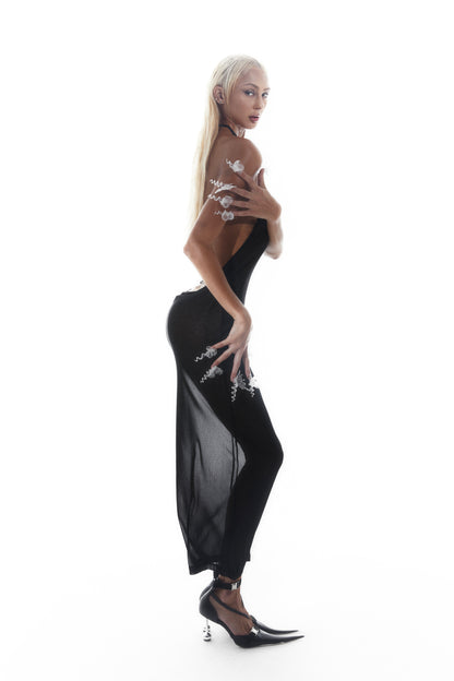 siren-sheer-dress-Noir-et-Blanc.-astoud