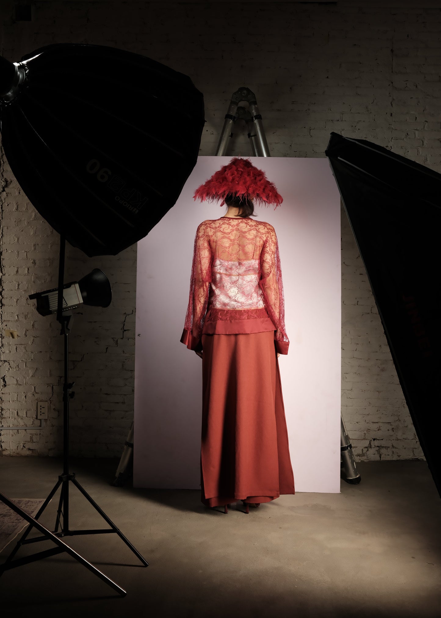 rang-chieu-lace-blouse an heritage astoud