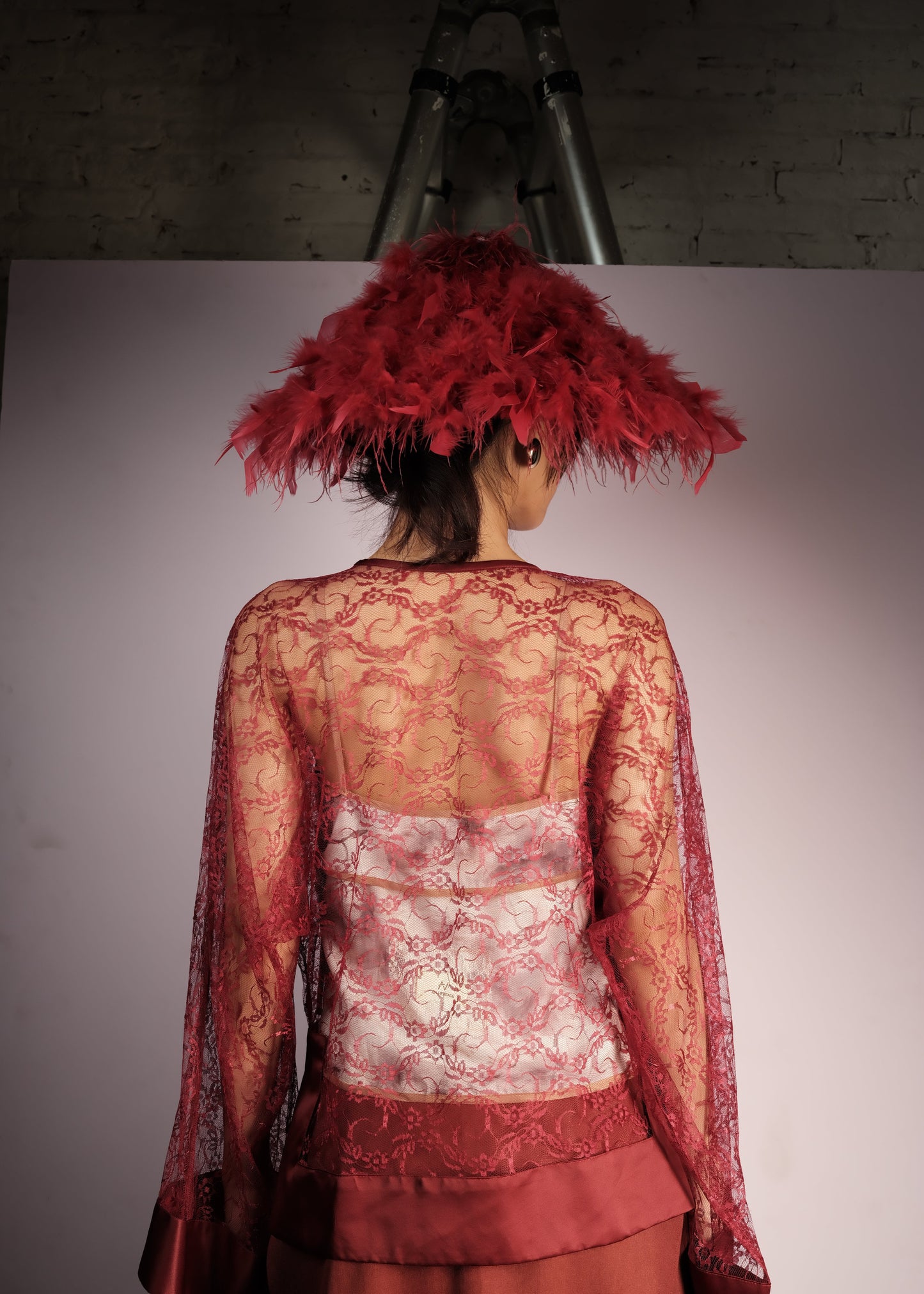 rang-chieu-lace-blouse an heritage astoud