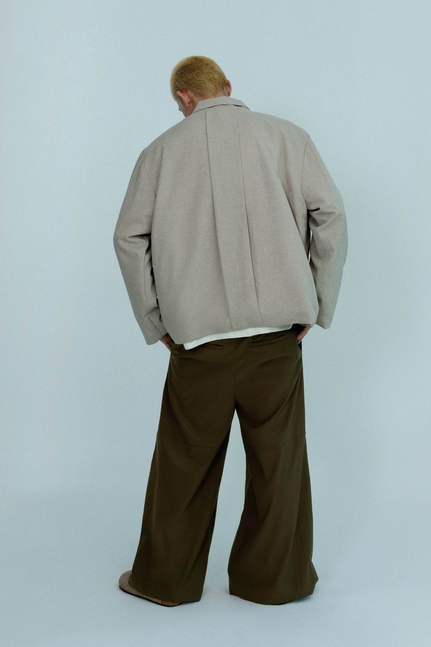 random-pleated-pants-THE-IDIOT