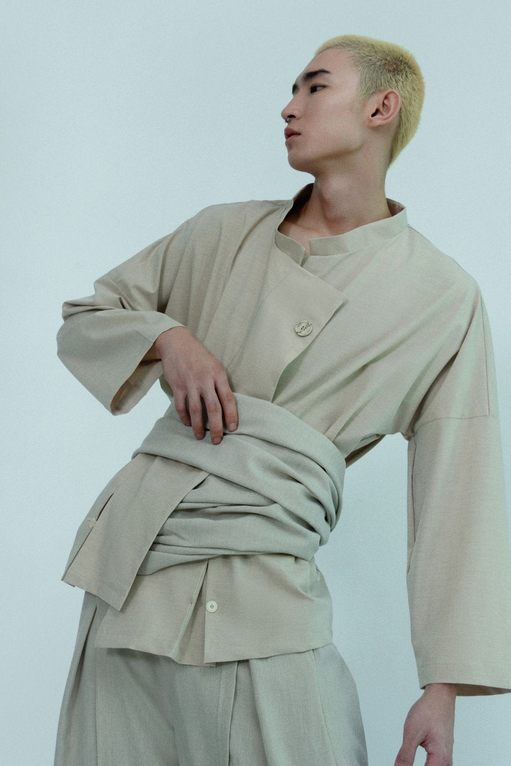 uneven-shirt-THE-IDIOT
