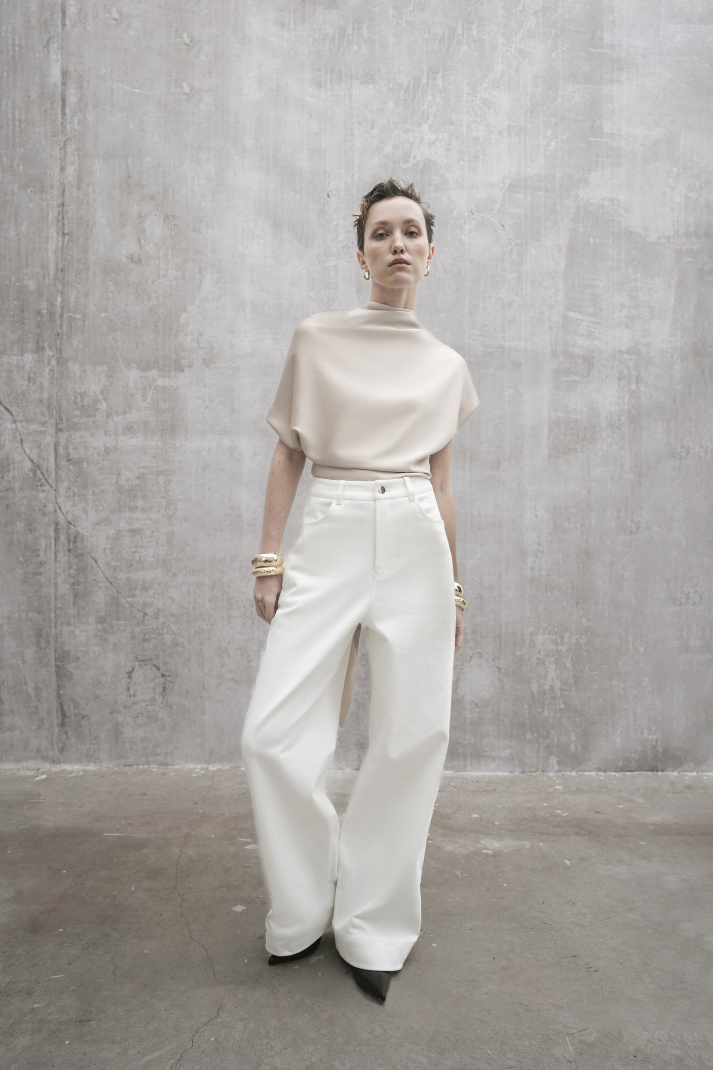 s25-womens-champagne-silk-top fortythree astoud