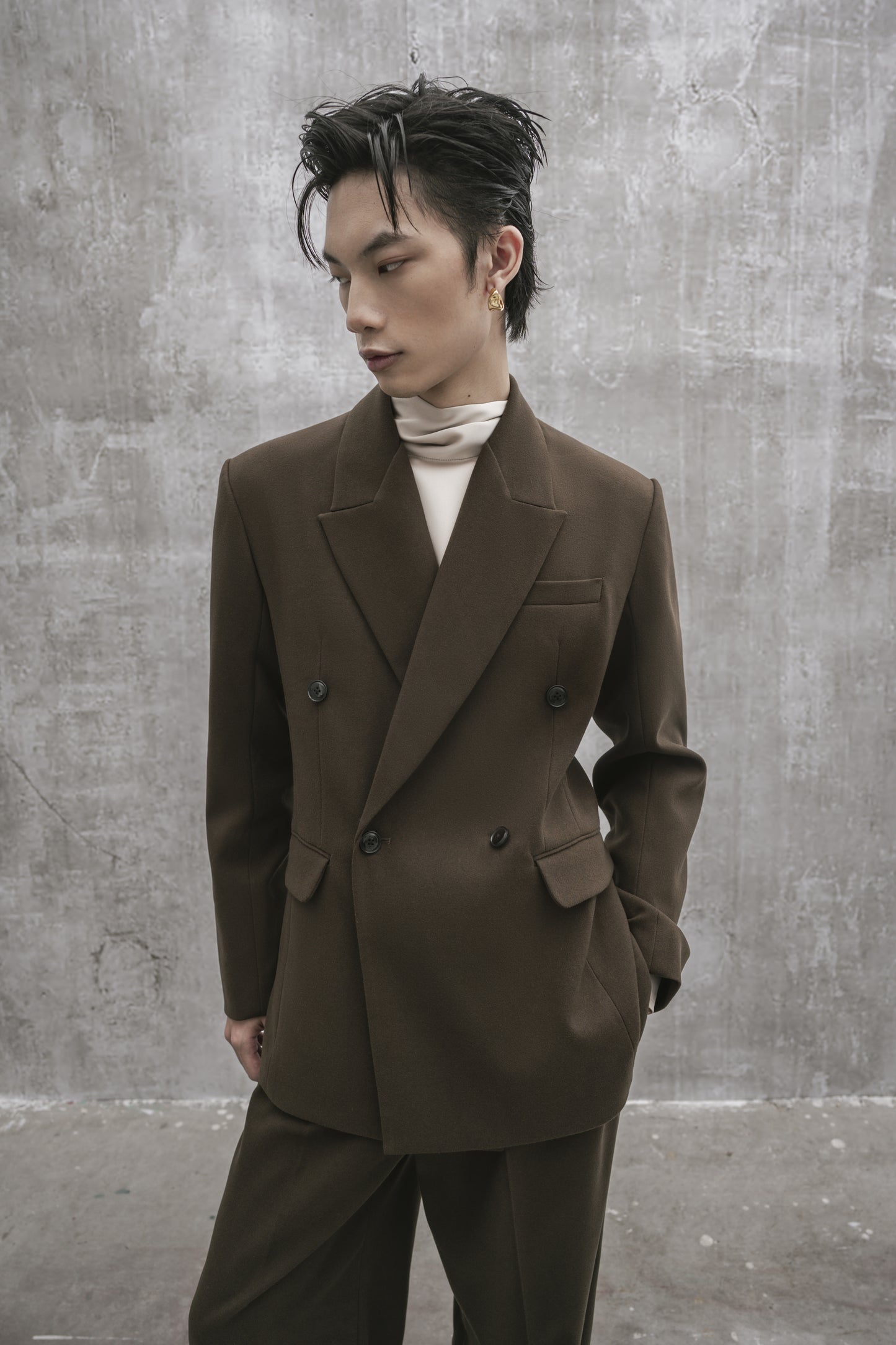 s25-unisex-dark-brown-wool-blazer fortythree astoud