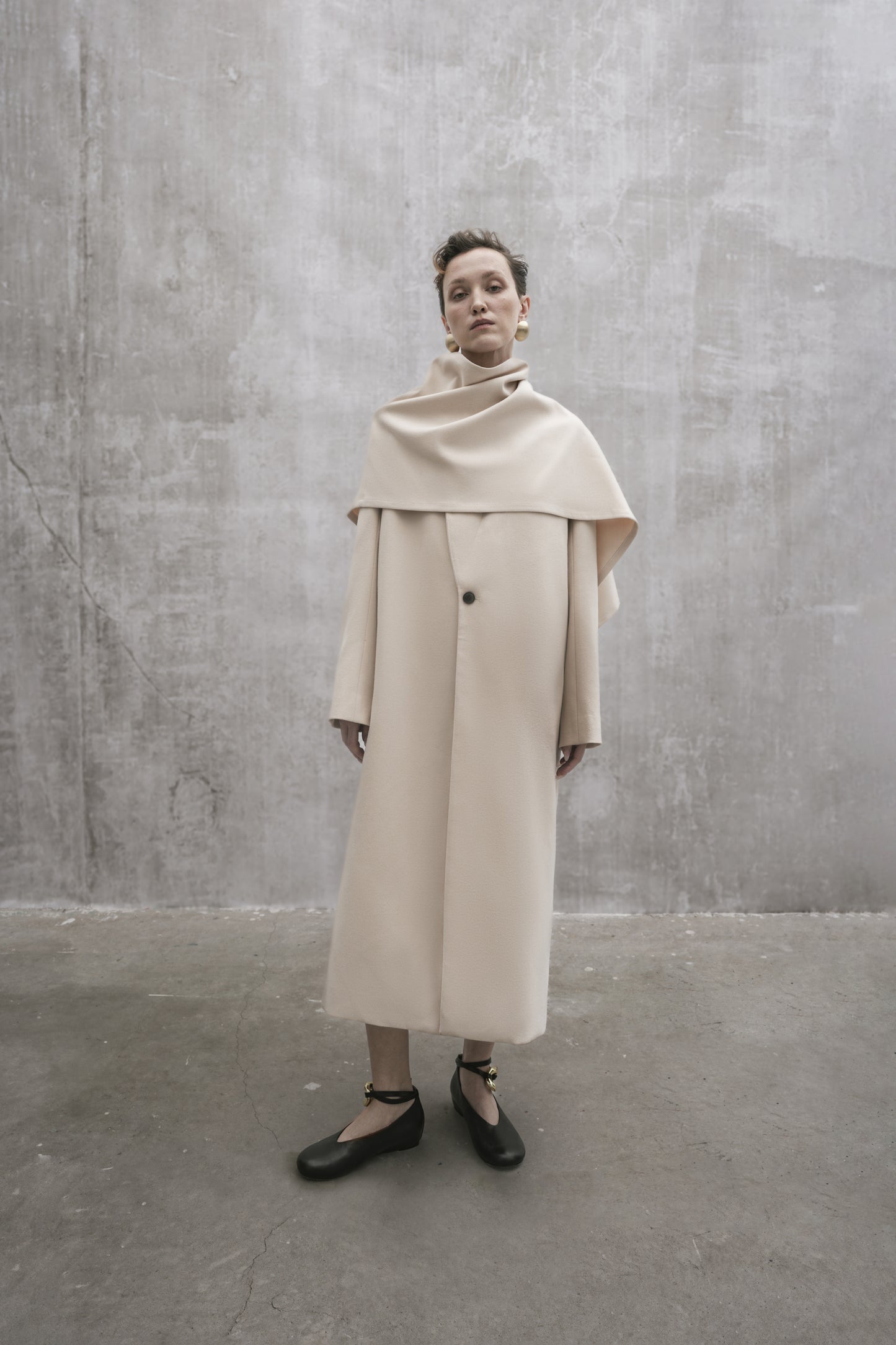 s25-unisex-cream-wool-coat fortythree astoud