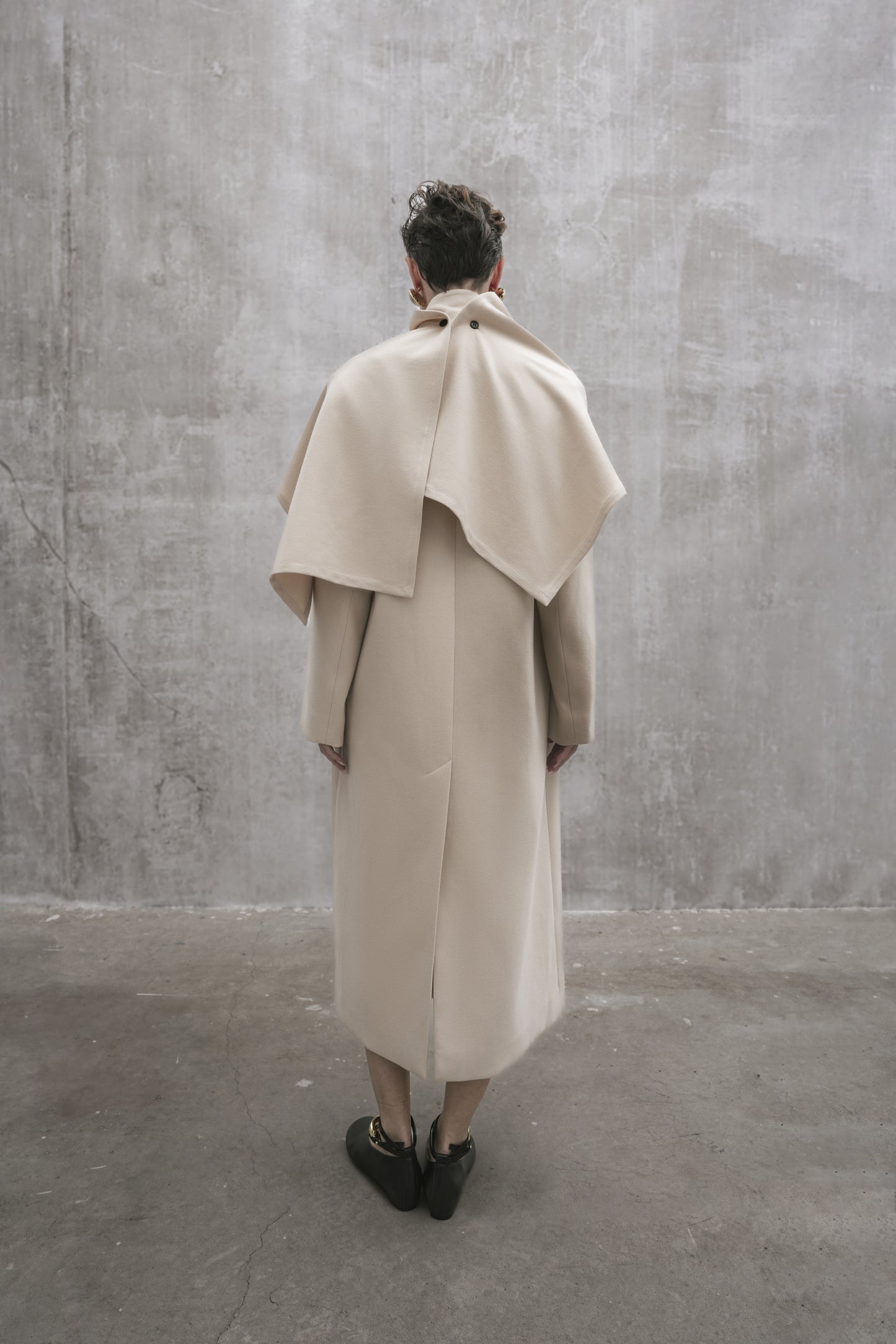 s25-unisex-cream-wool-coat fortythree astoud