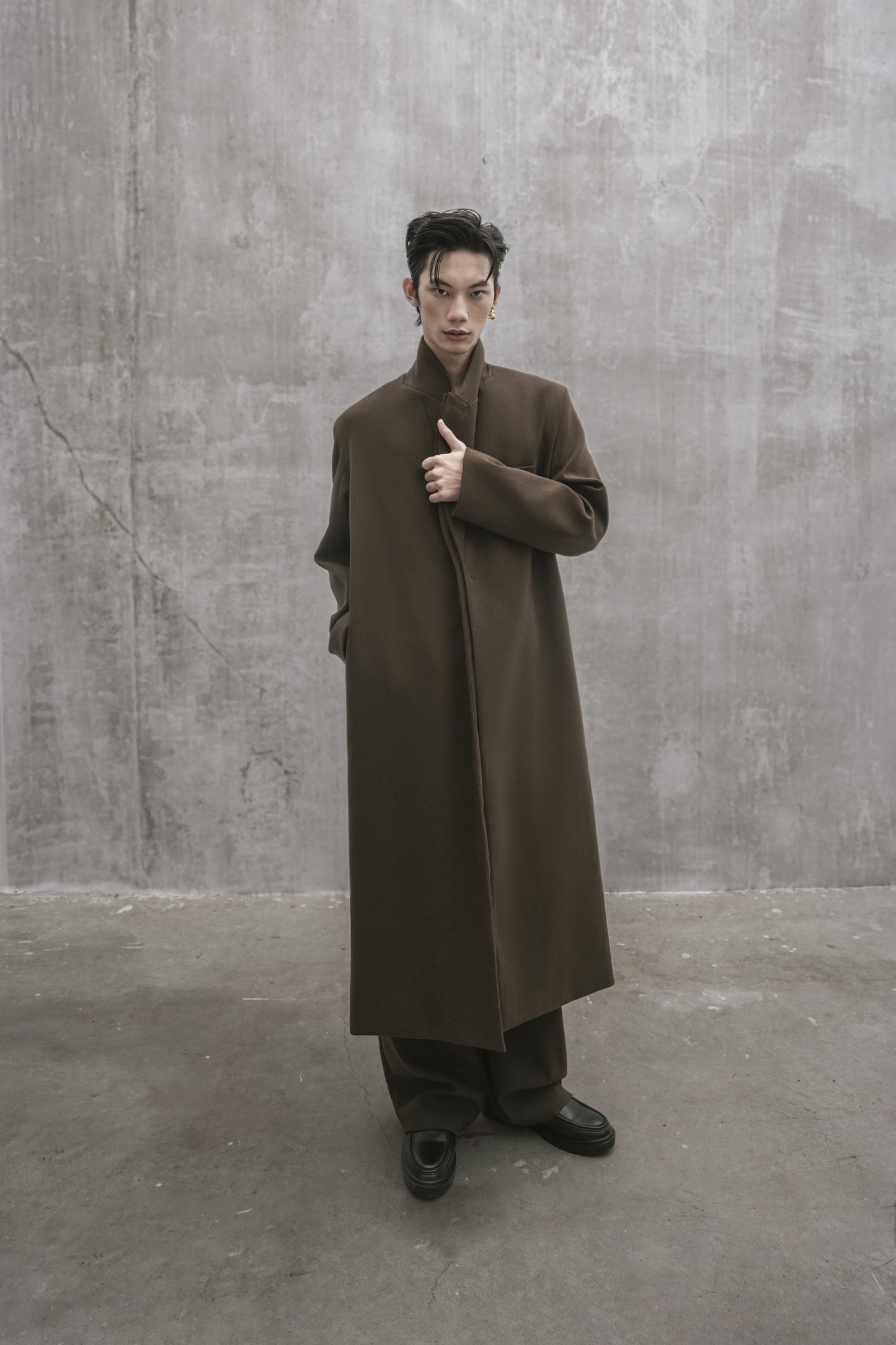 s25-unisex-dark-brown-wool-coat fortythree astoud