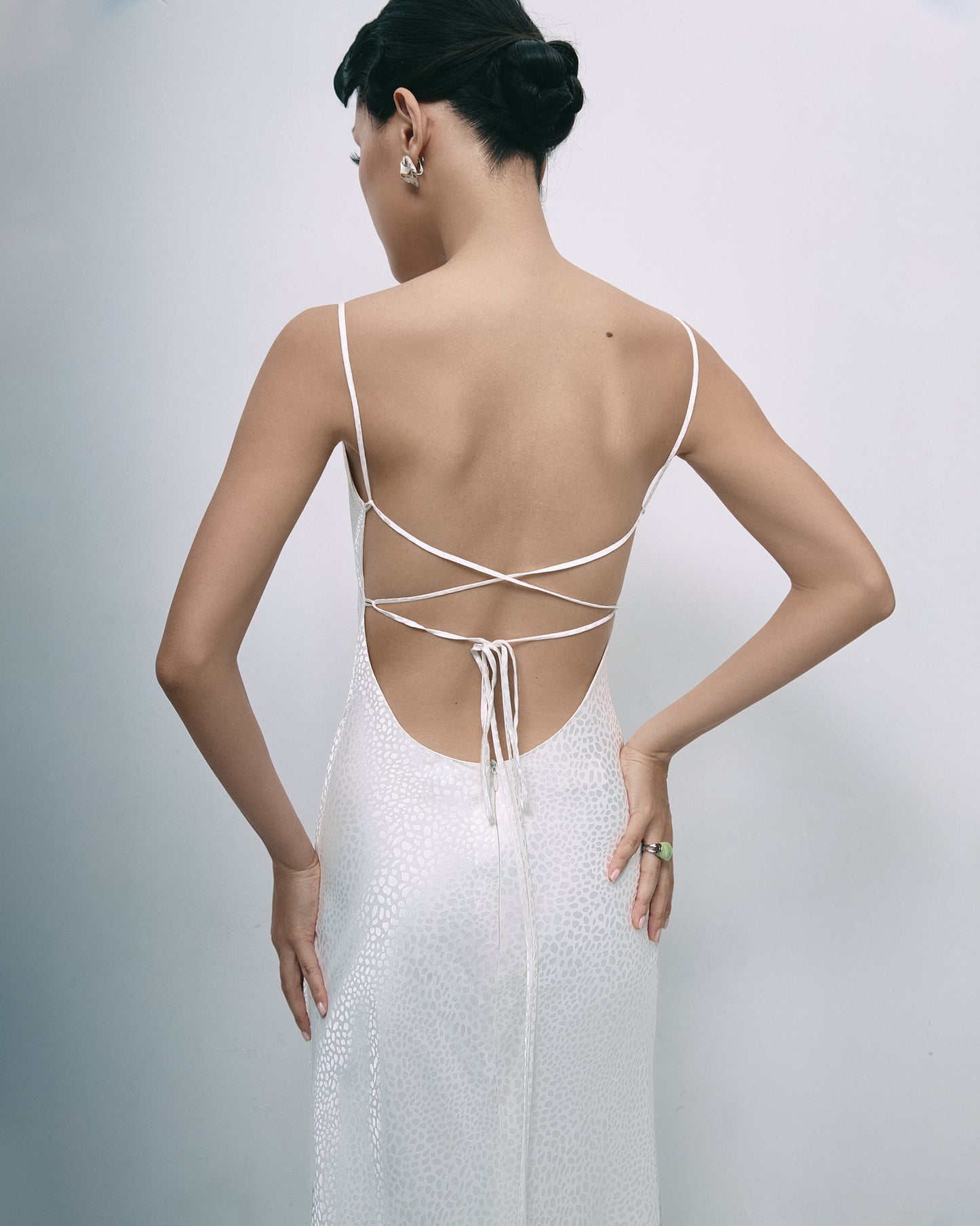 tam-tiet-silk-dress-white-THOME