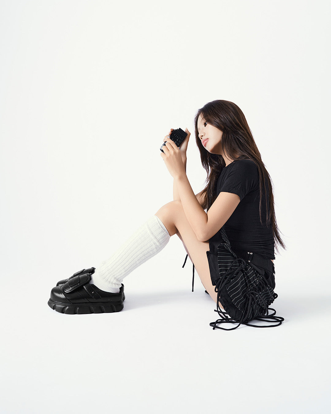 thewolf-r-e-black-mule-sandal thewolf astoud