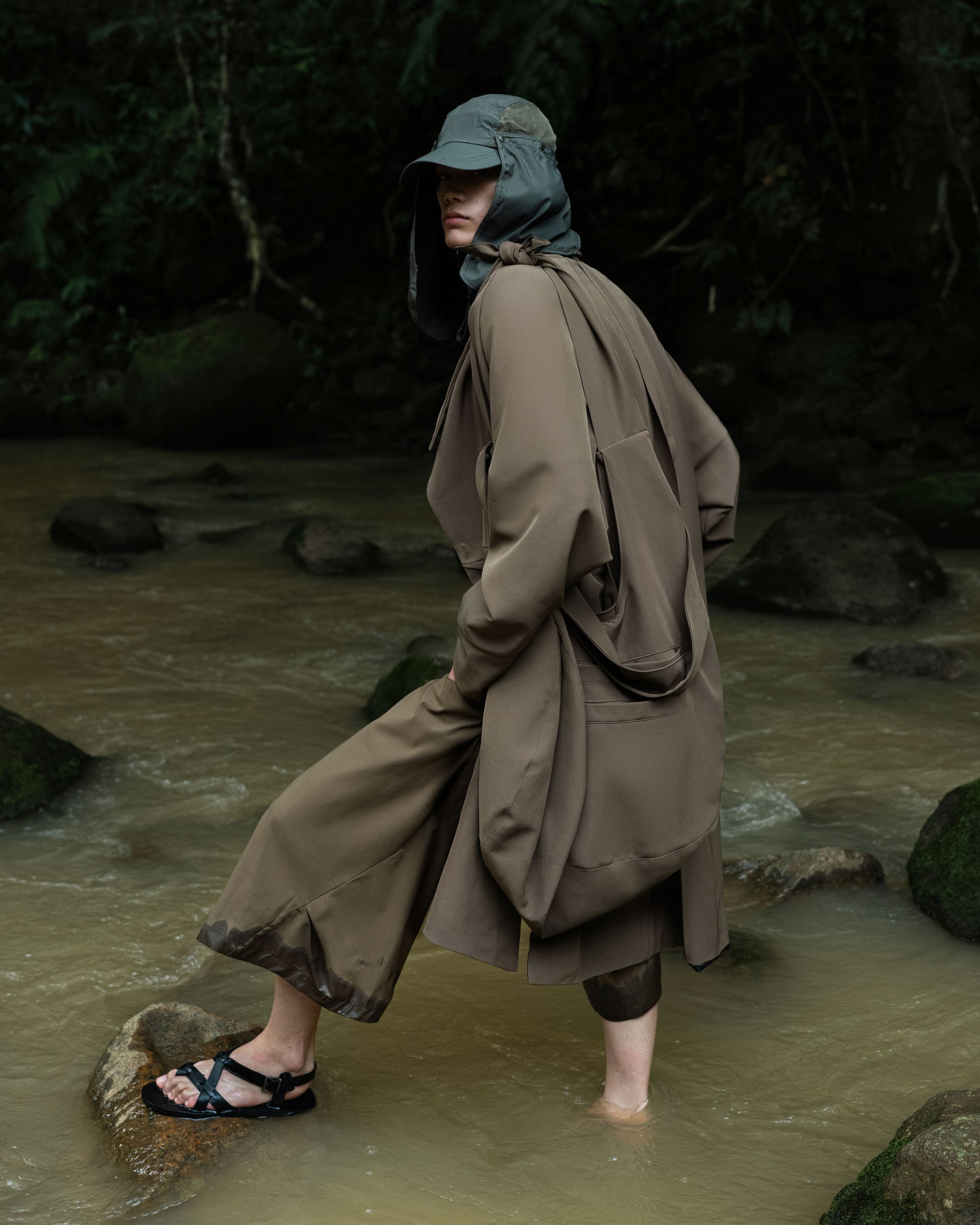 collapse-coat-olive-the-idiot-ASTOUD
