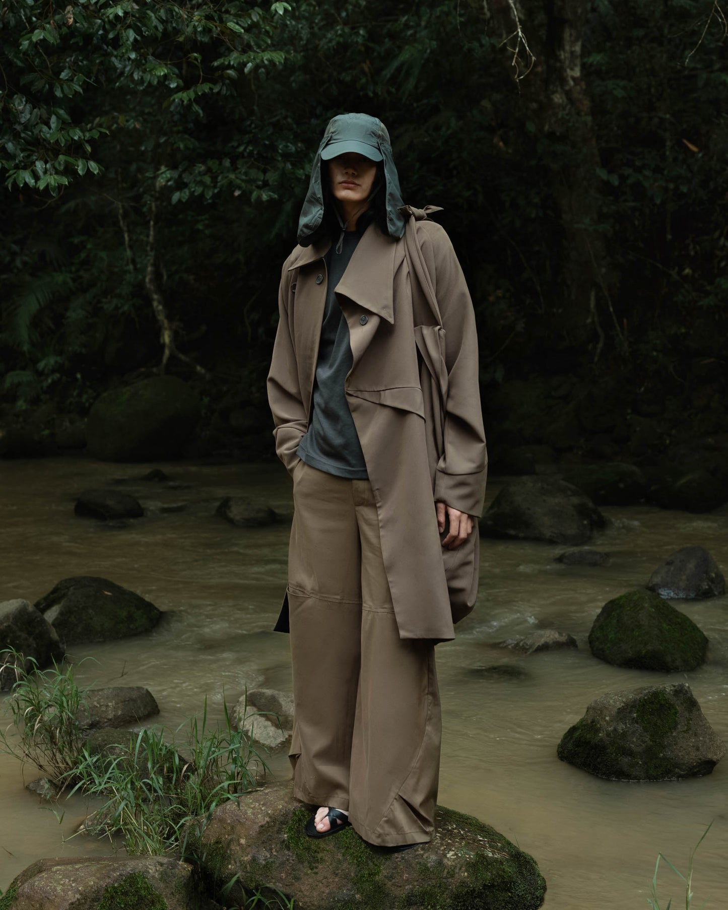 collapse-coat-olive-the-idiot-ASTOUD