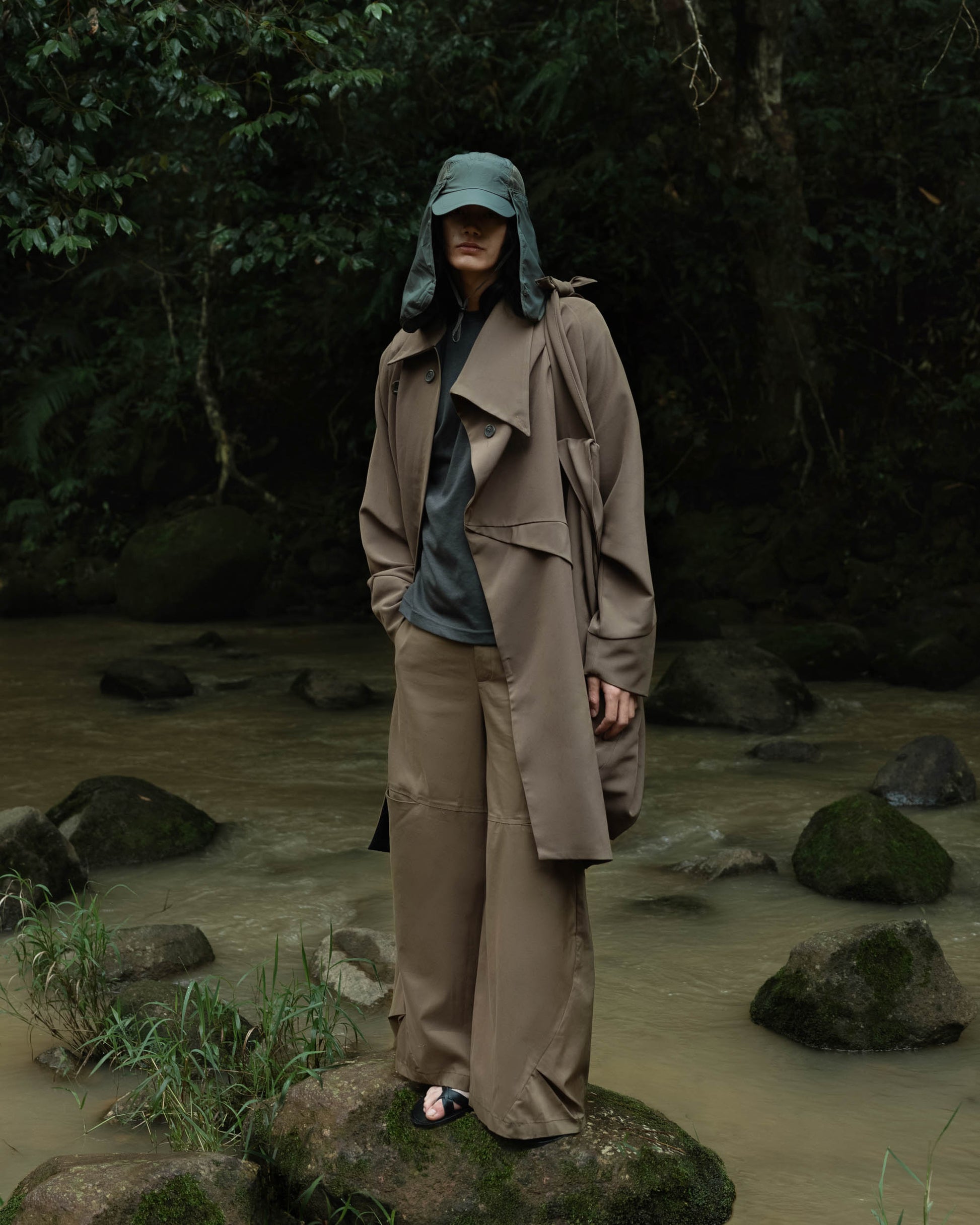 collapse-coat-olive-the-idiot-ASTOUD