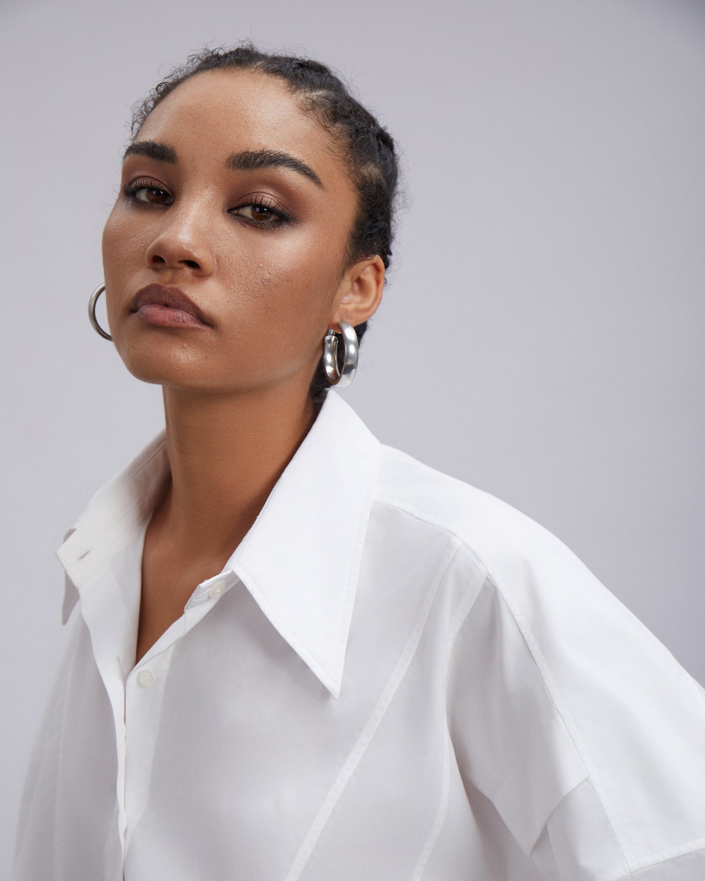thung-thinh-classic-shirt-white-CAOSTU-ASTOUD