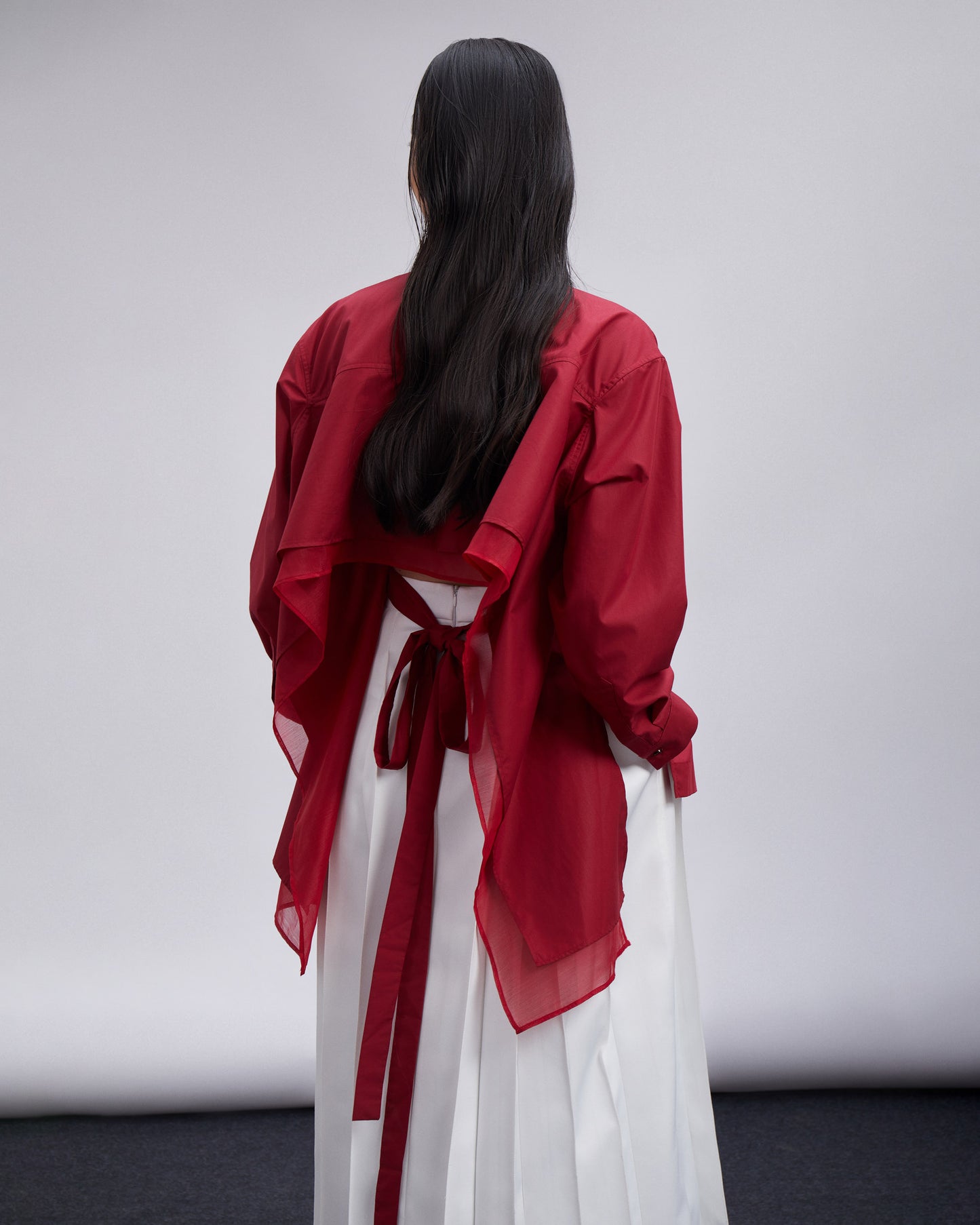 lẳng-lơ-open-back-tied-shirt-CAOSTU-ASTOUD