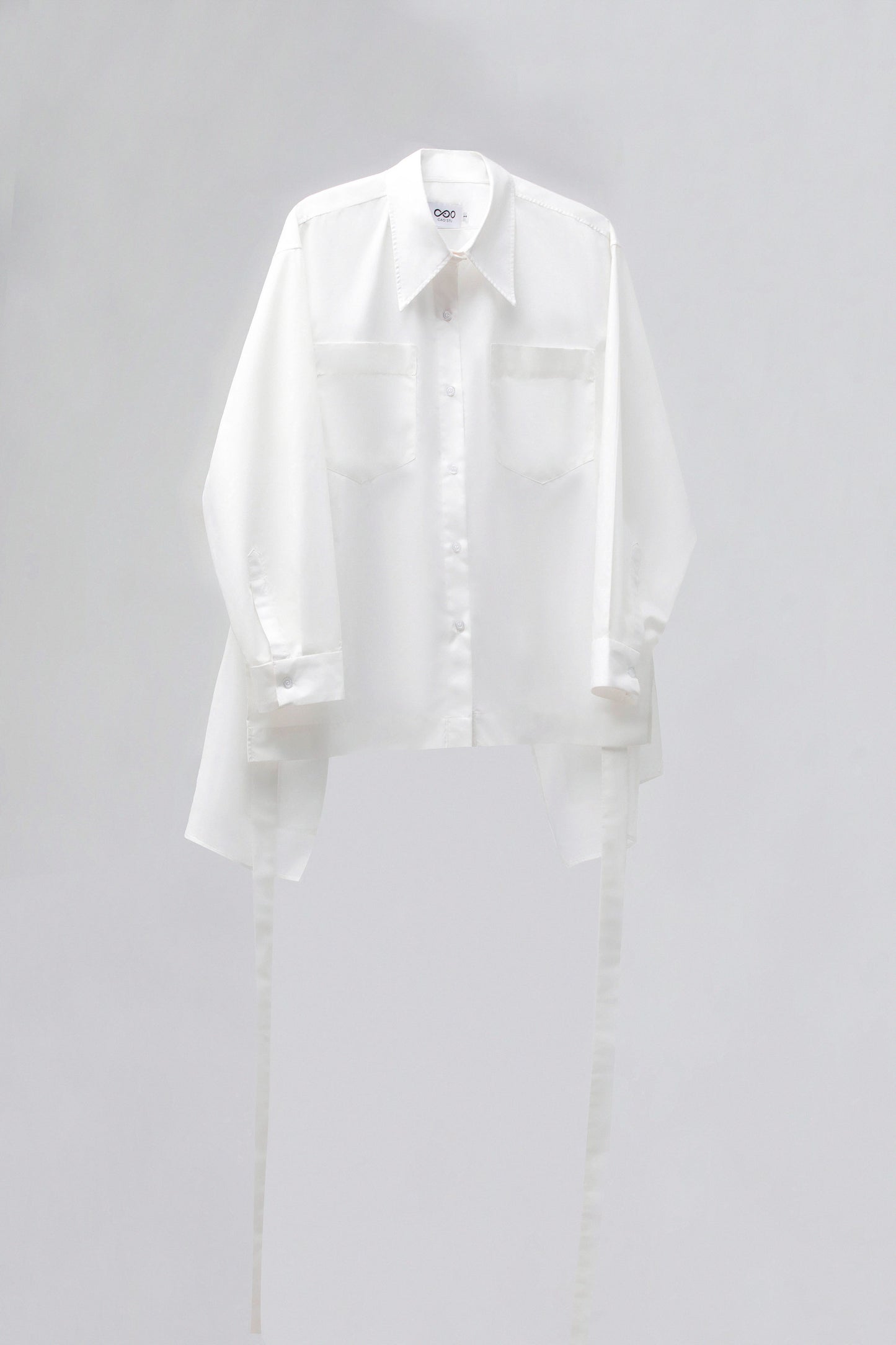 lẳng-lơ-open-back-tied-shirt-whitE-CAOSTU-ASTOUD