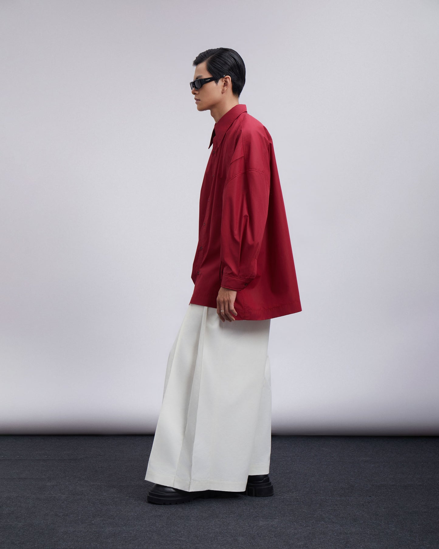 thung-thinh-classic-shirt-red-ASTOUD