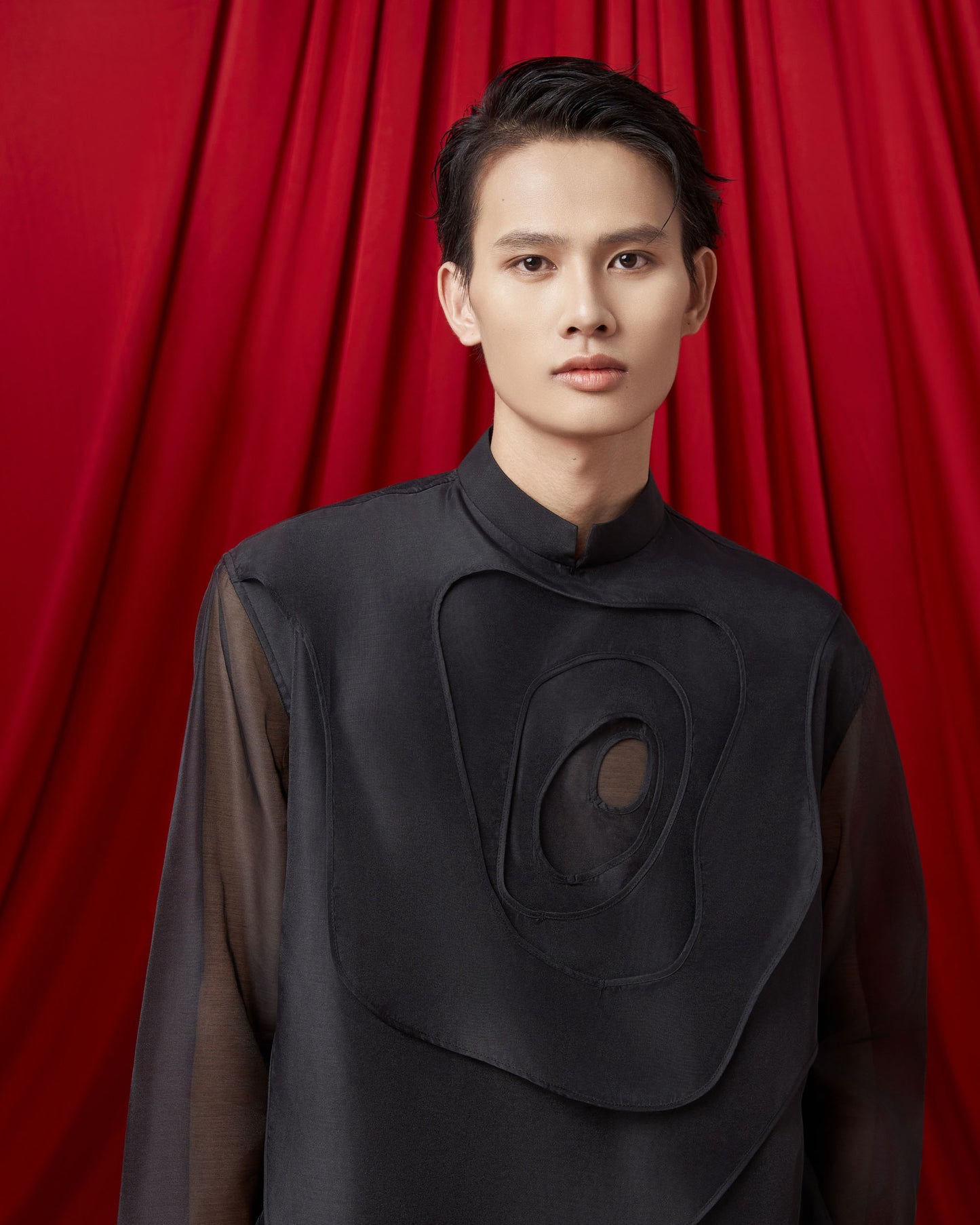 lop-lang-ao-dai-for-men-black-caostu-astoud