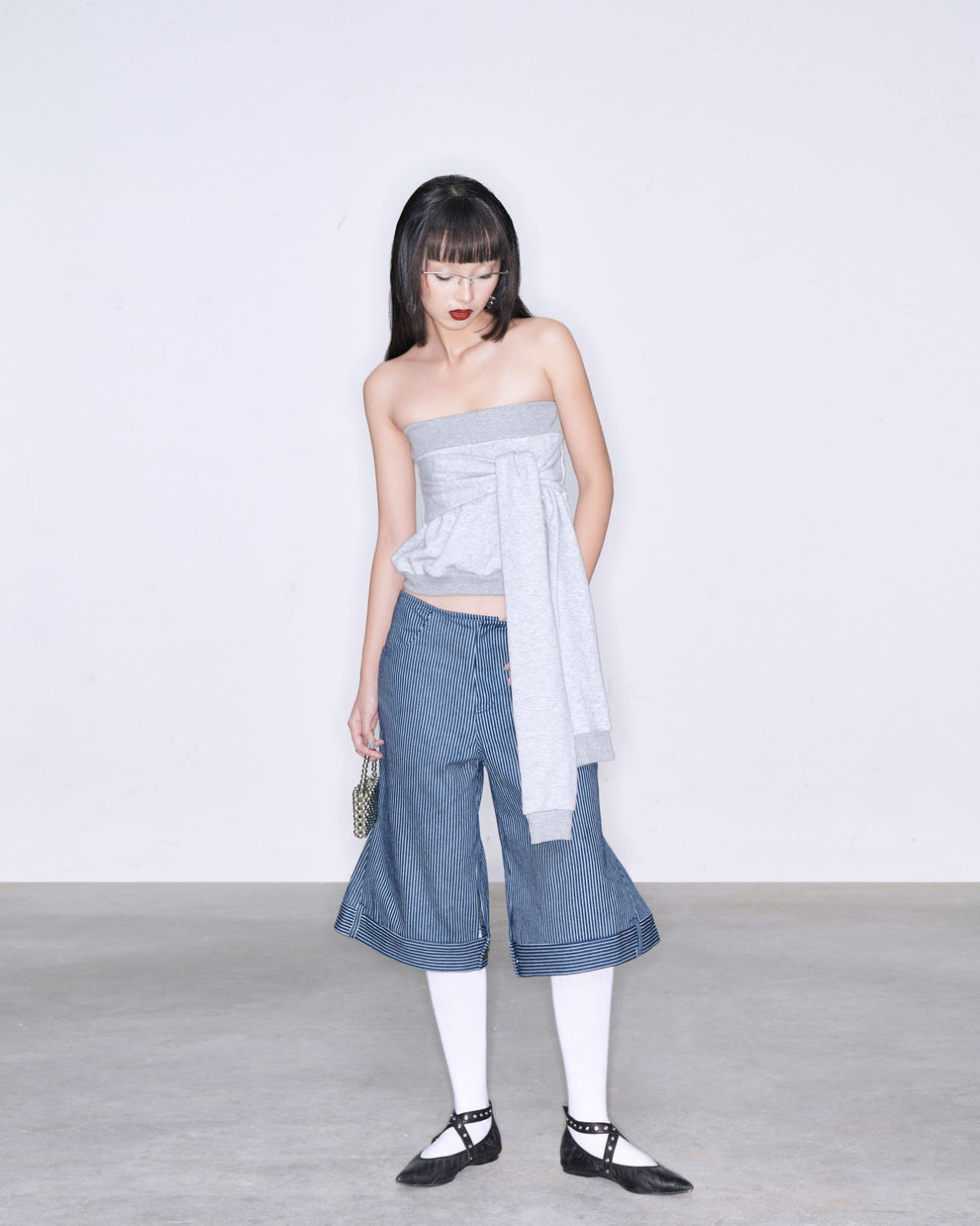 flared-striped-capri-pants-dac-embellish-astoud