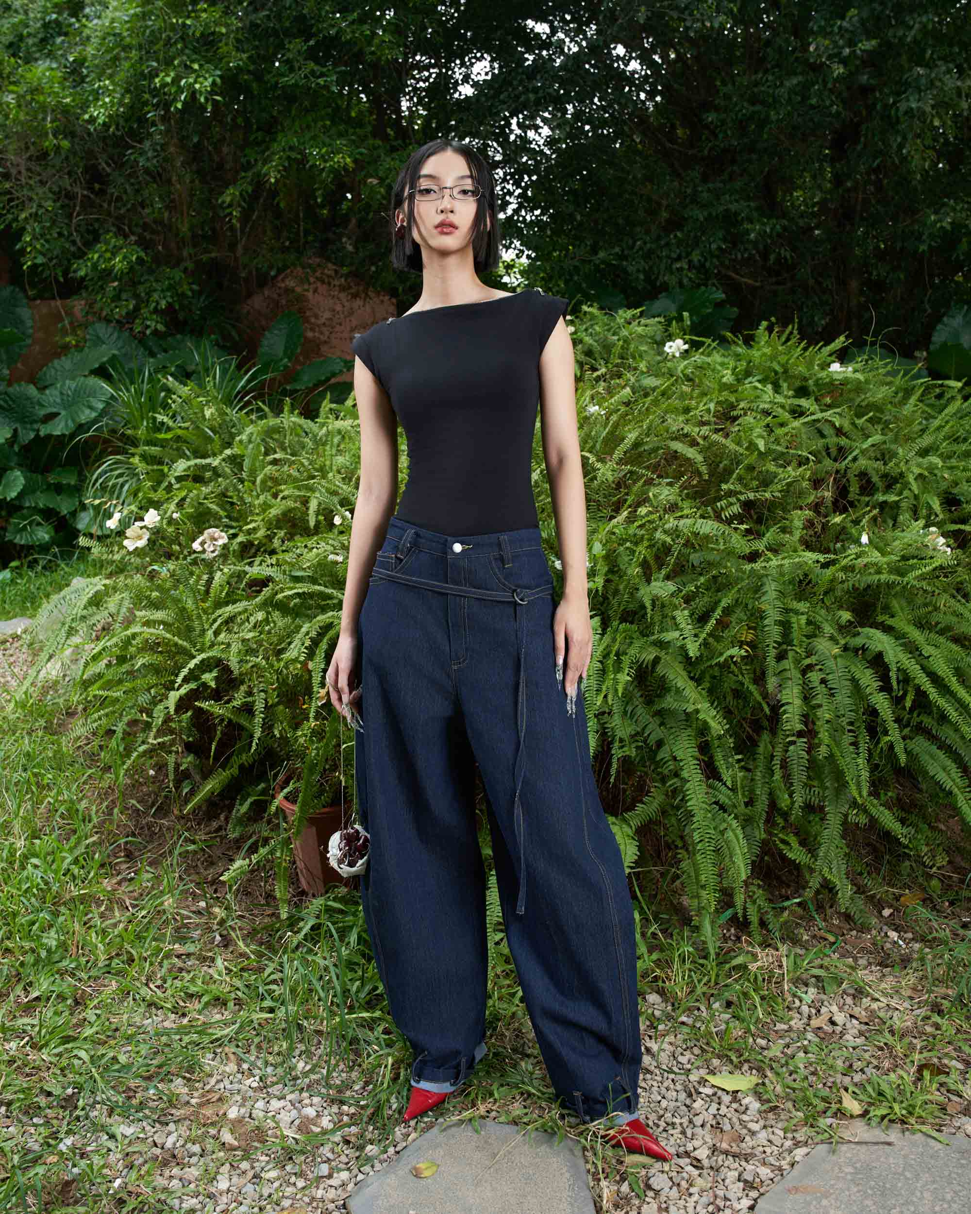 DAC EMBELLISH - PUMPKIN DENIM PANTS | INDIGO BLUE - ASTOUD