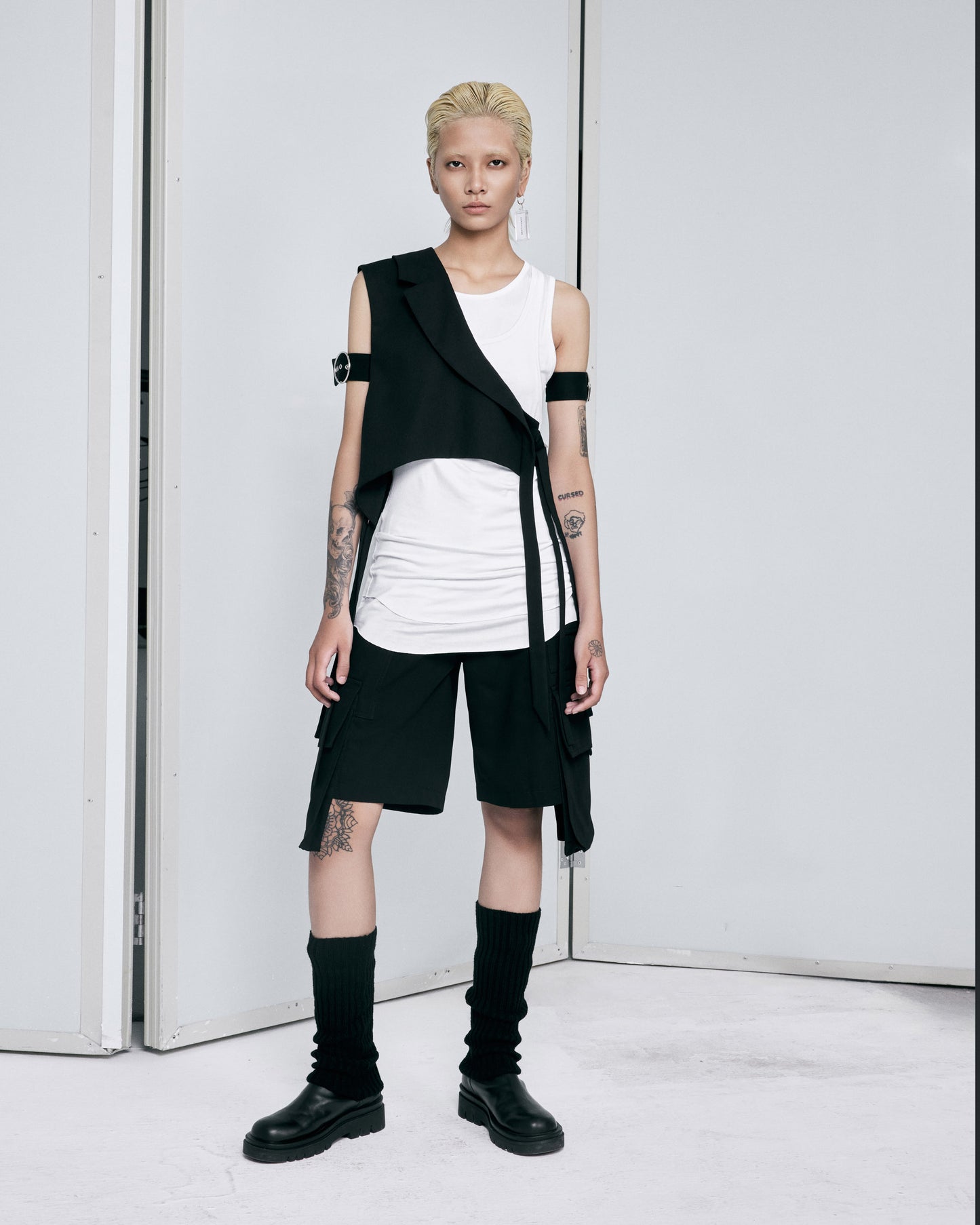 black-linen-asymmetric-vest-FORTYTHREE-astoud
