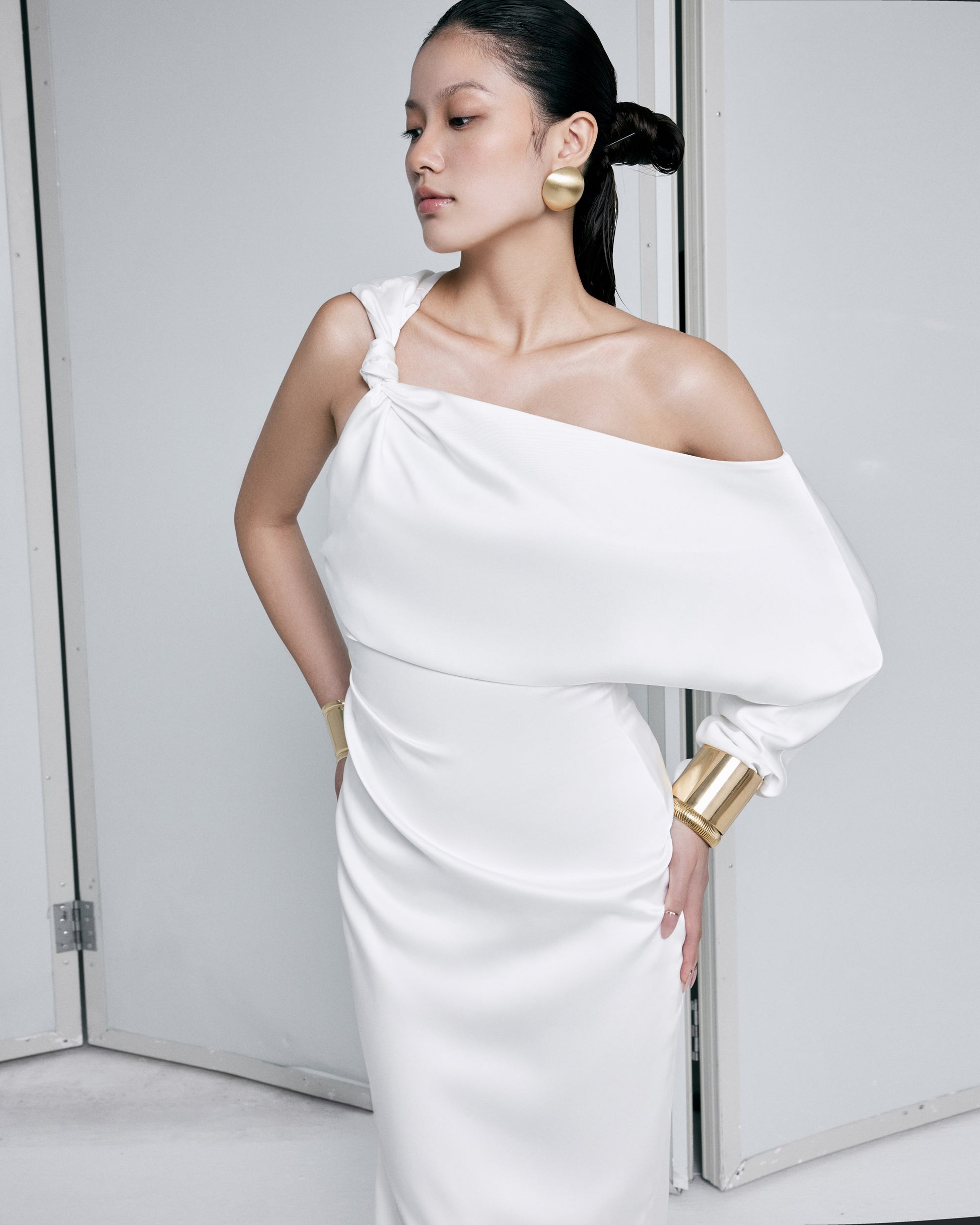 white-silk-asymmetric-dress-FORTYTHREE-ASTOUD