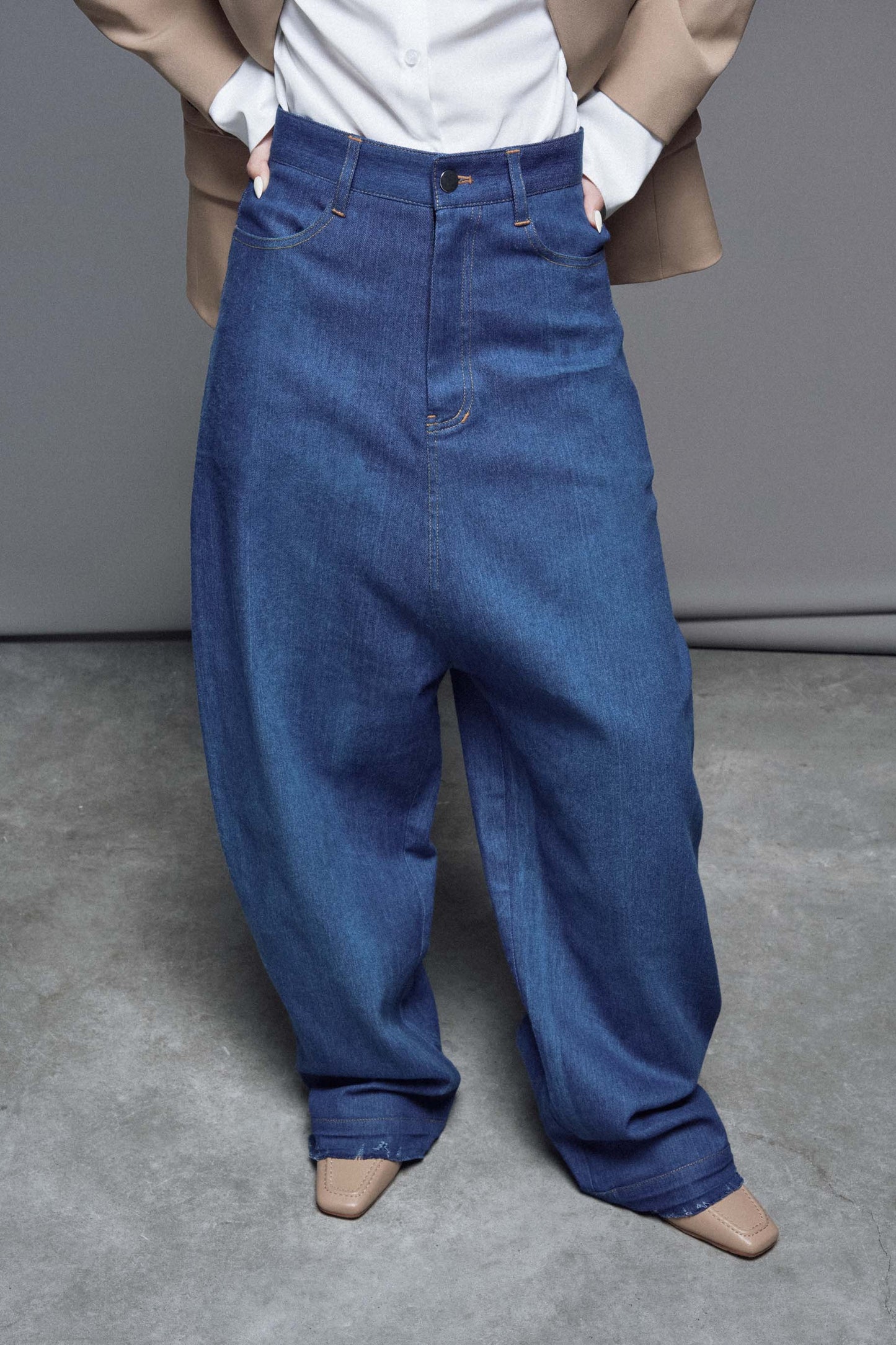 blue-baggy-curved-leg-jeans-FORTYTHREE-ASTOUD