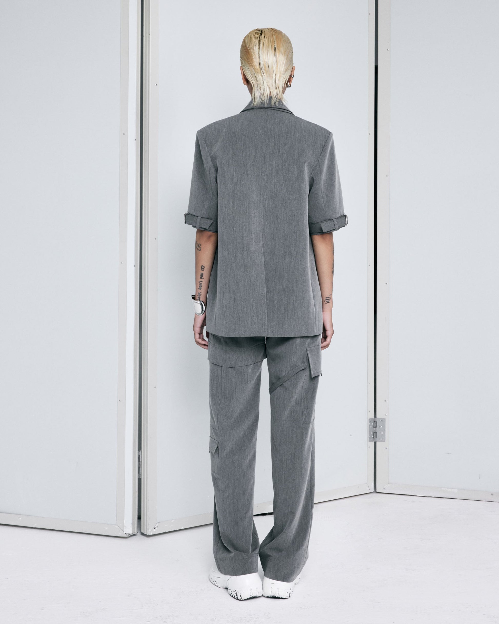 ultimate-grey-short-sleeve-blazer-FORTYTHREE-ASTOUD