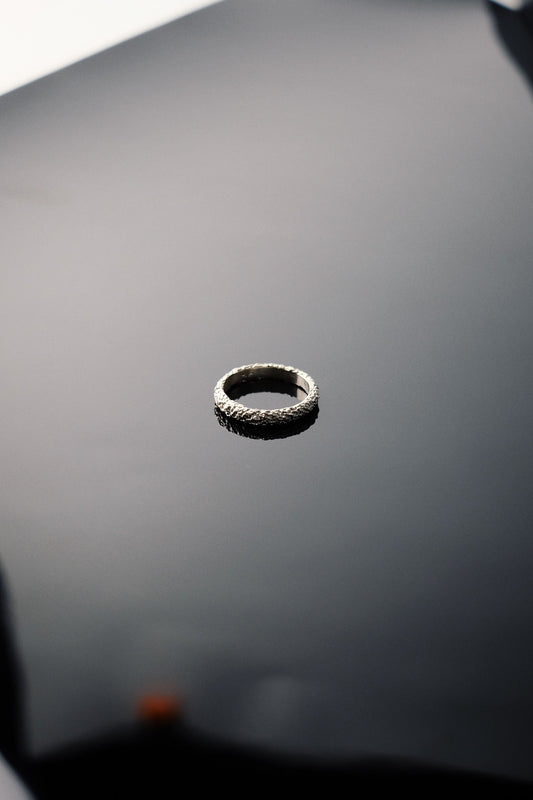 tiny-foil-ring-JELLYFISH-astoud