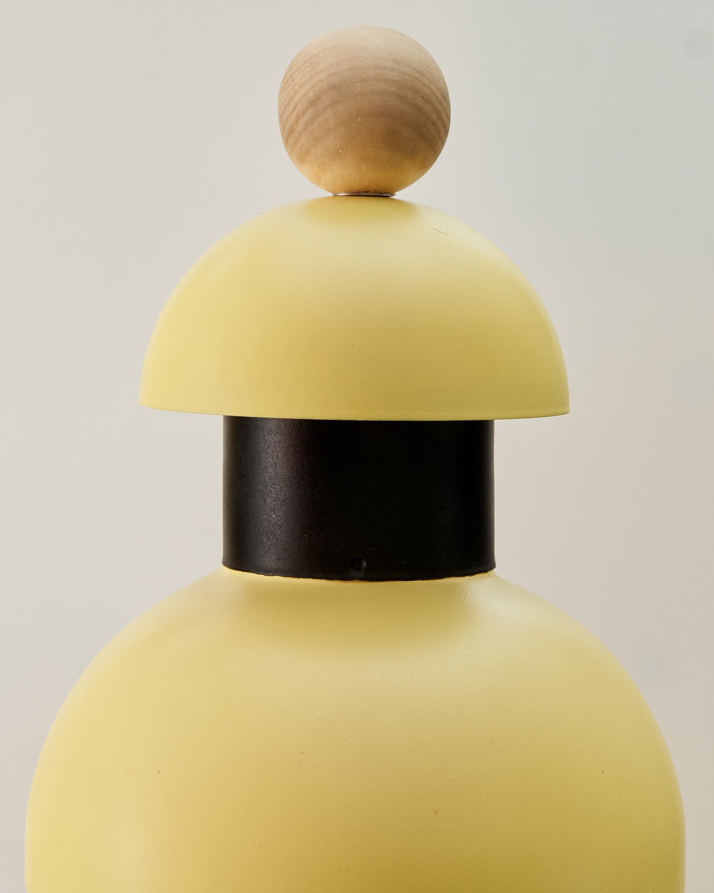 4bibi-lamp-painted-steel-aluminum-pine-wood-nem