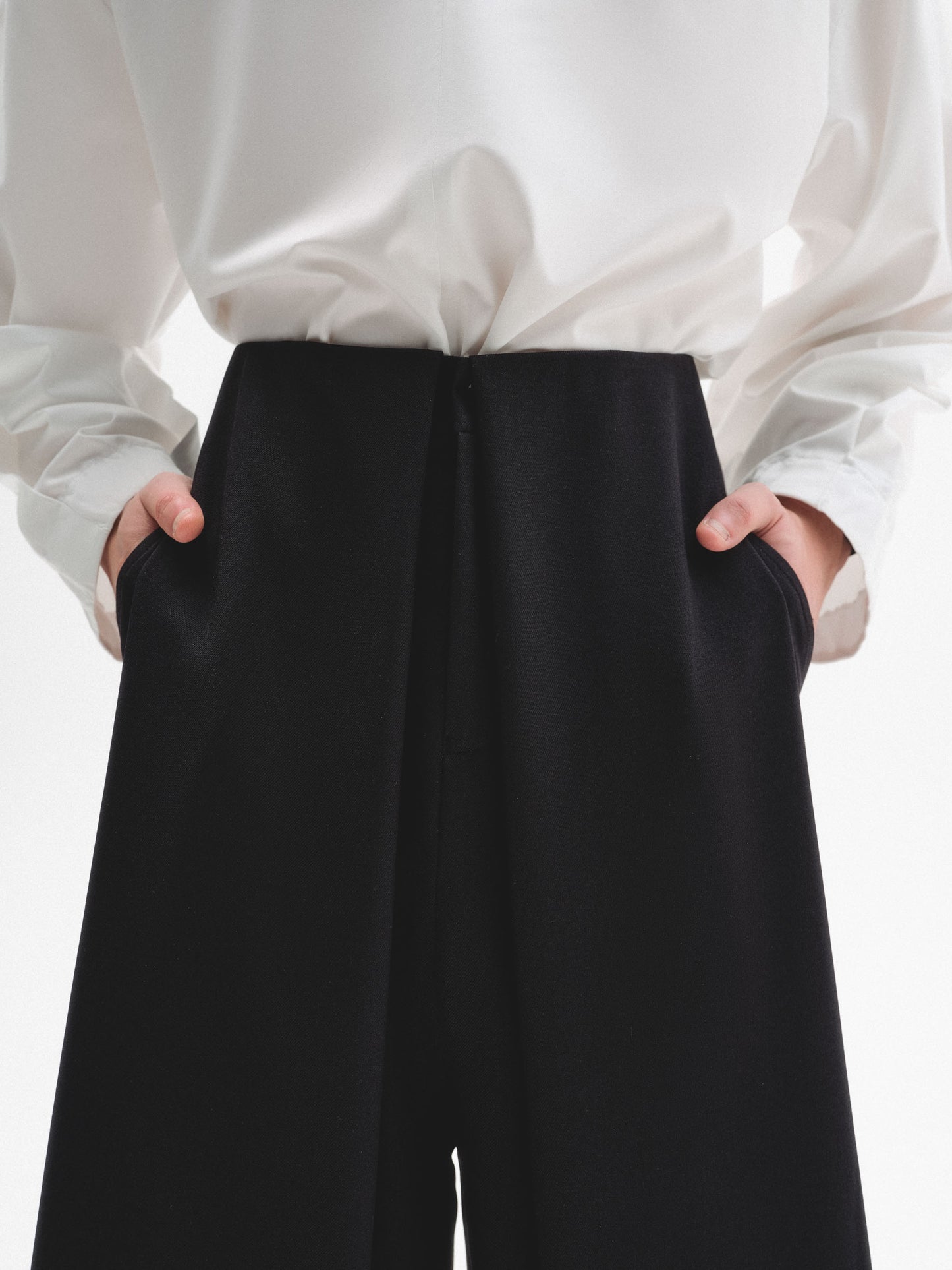 no-26-trousers-THE-IDIOT-ASTOUD